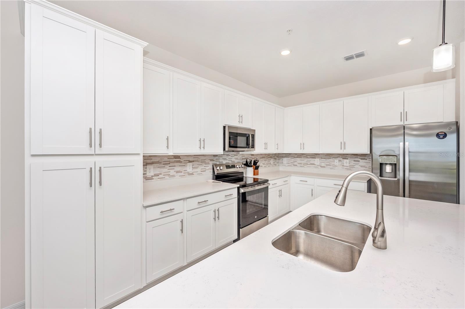 17655 OPAL SAND DR #402, VENICE, FL — photo 16