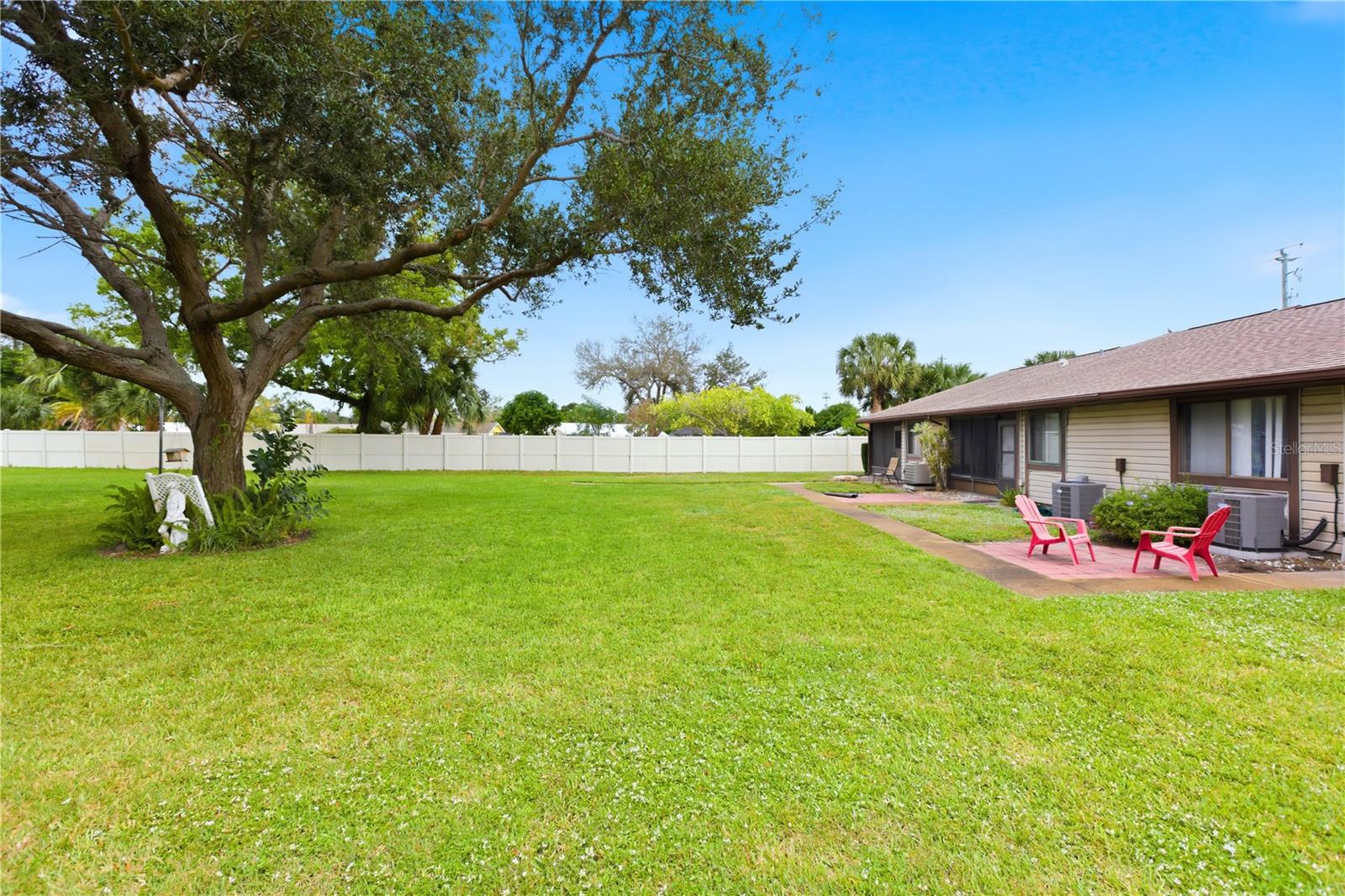 5908 36TH AVENUE CIR W, BRADENTON, FL — photo 21