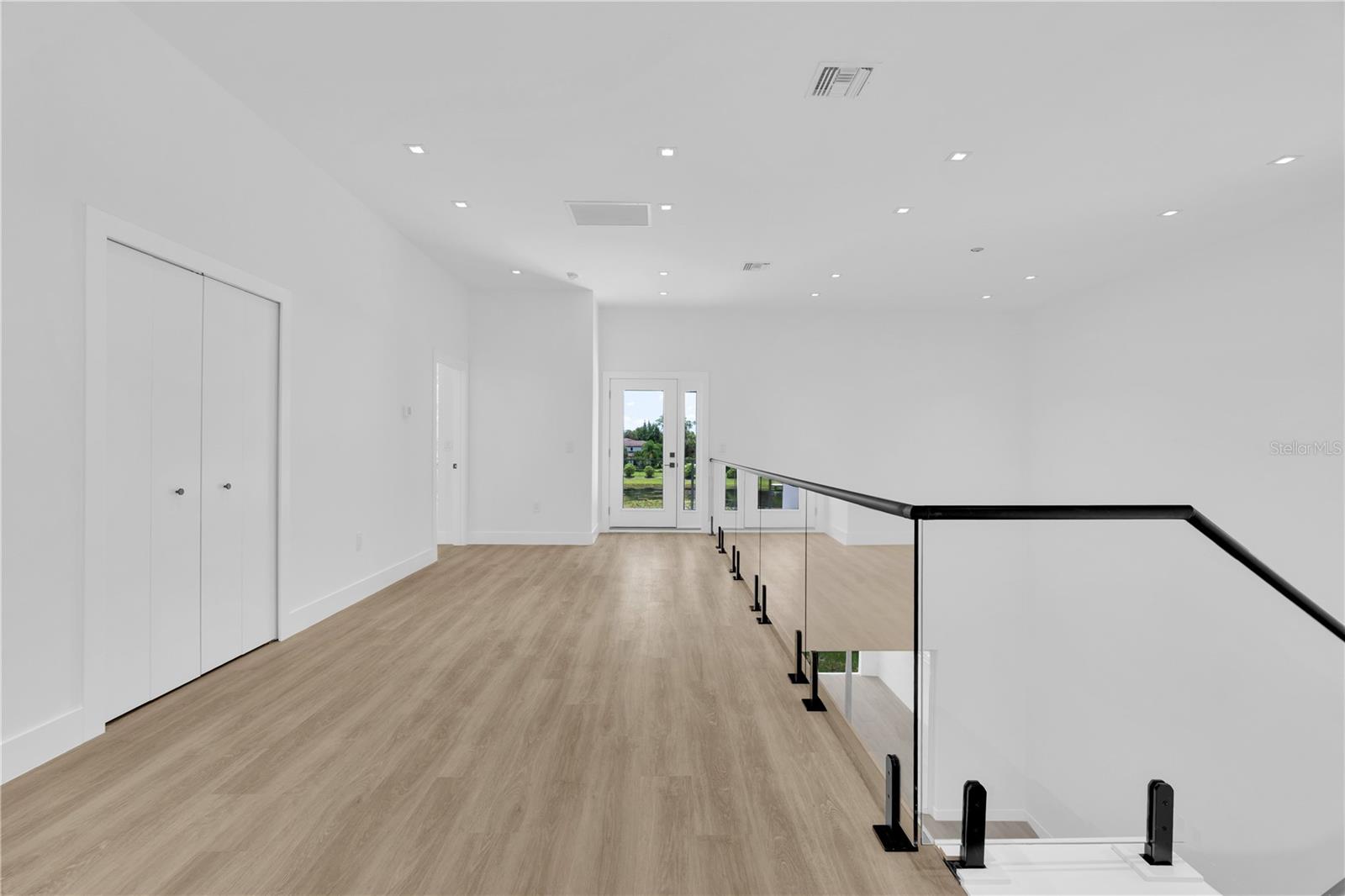 436 E 7TH AVE, WINDERMERE, FL — photo 14