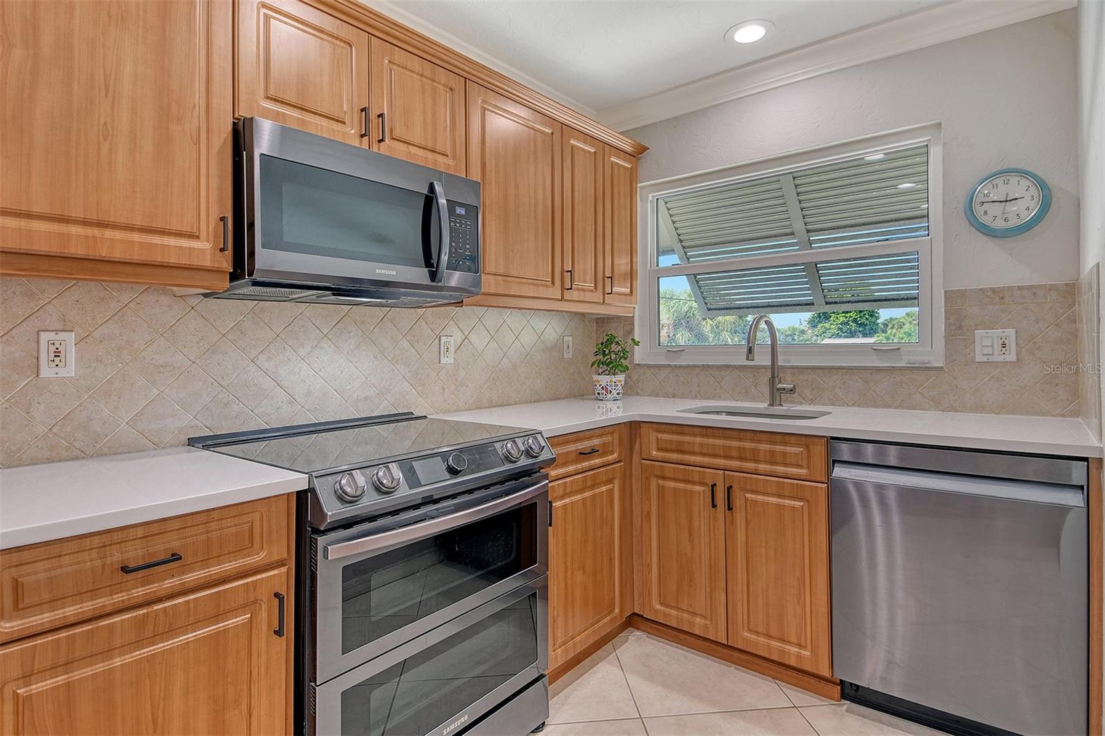 4234 GULF OF MEXICO DR #E2, LONGBOAT KEY, FL — photo 12