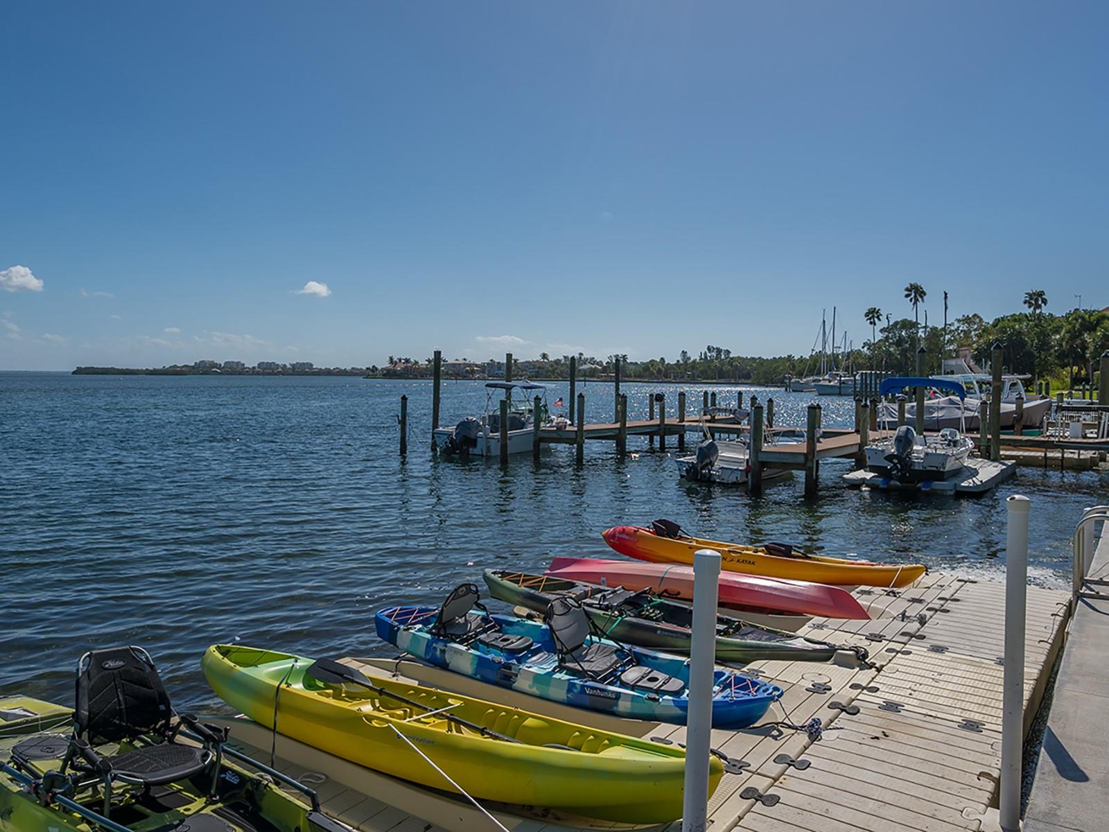 4234 GULF OF MEXICO DR #E2, LONGBOAT KEY, FL — photo 31