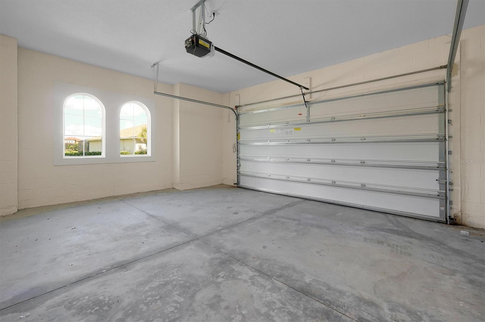 870 SPINNAKER WAY, KISSIMMEE, FL — photo 42