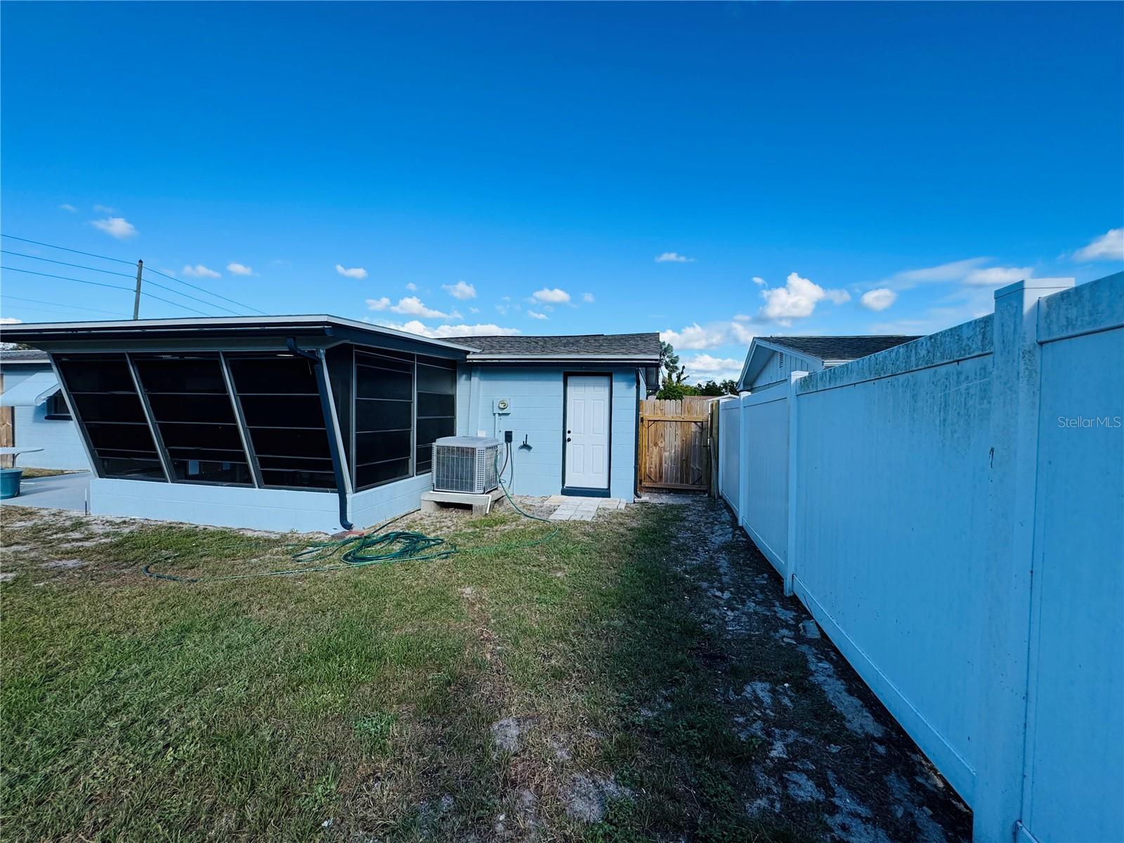 3447 COLUMBUS DR, HOLIDAY, FL — photo 45