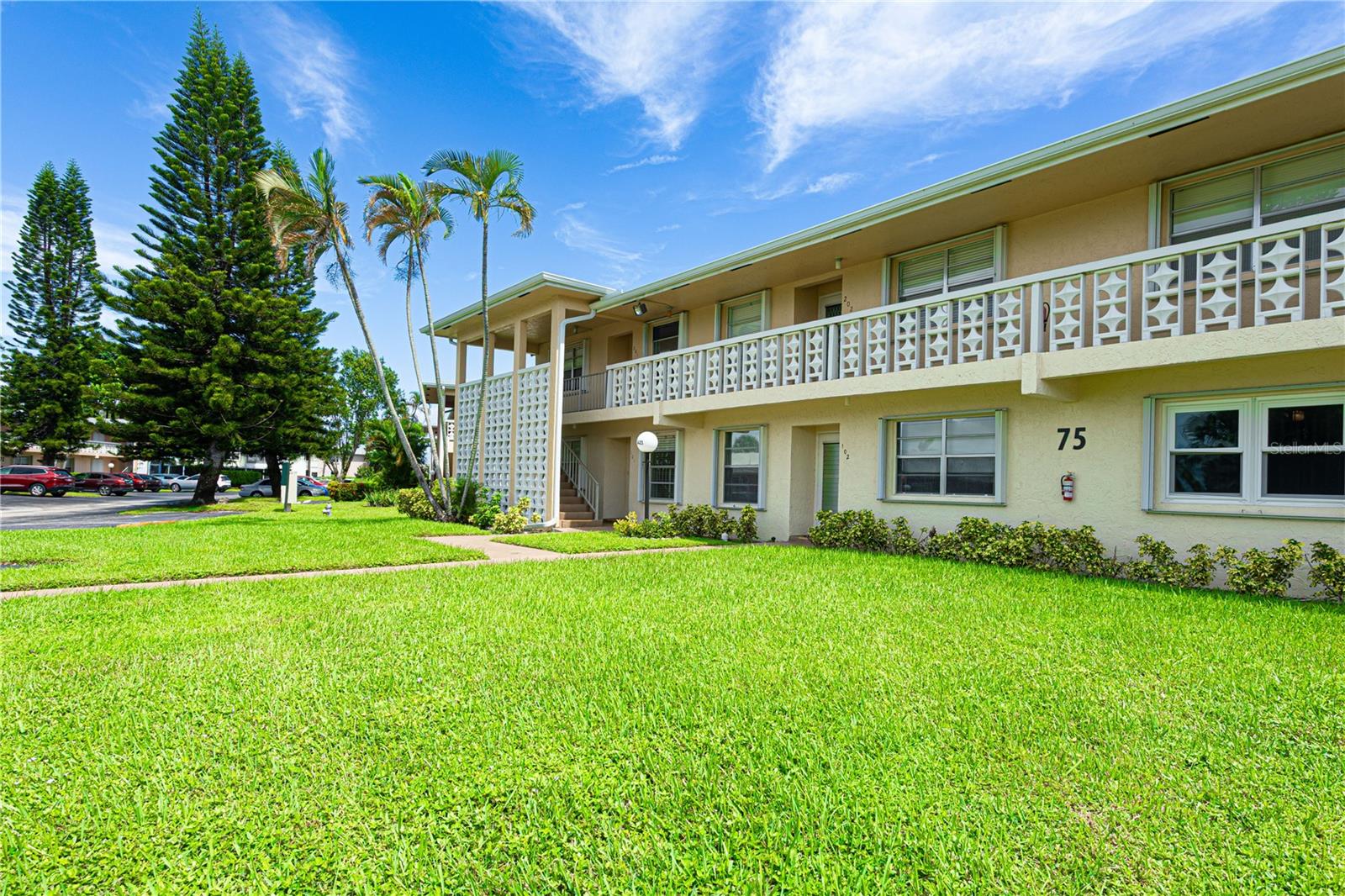 1421 NW 19TH TER #102, DELRAY BEACH, FL — photo 2