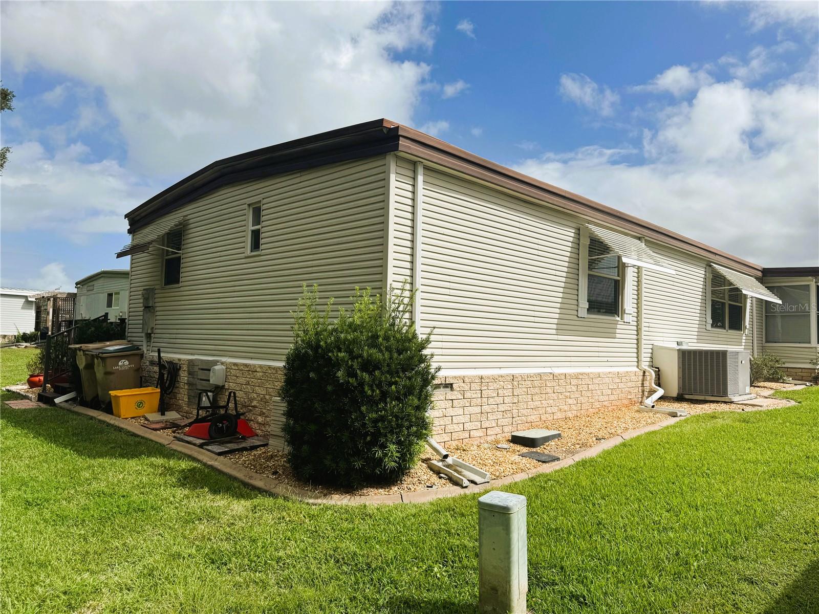 131 BOUGAINVILLEA DR, LEESBURG, FL — photo 17