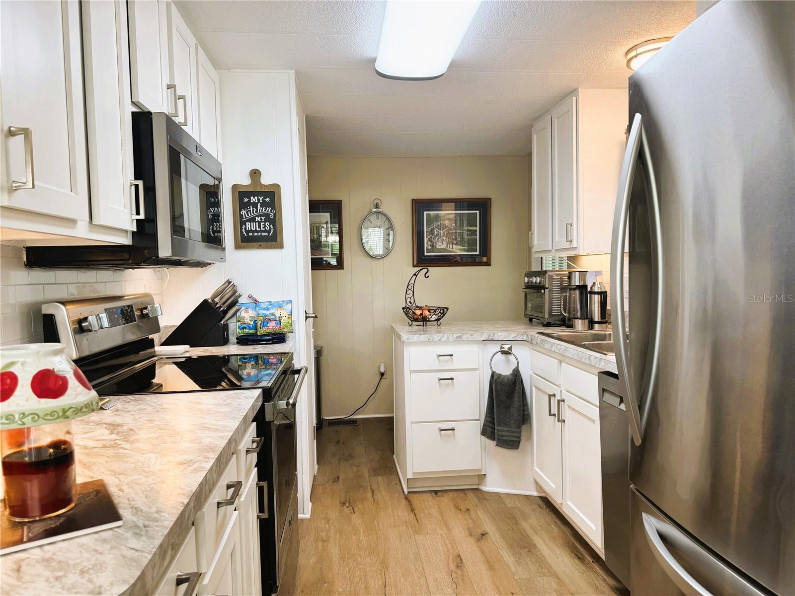131 BOUGAINVILLEA DR, LEESBURG, FL — photo 40