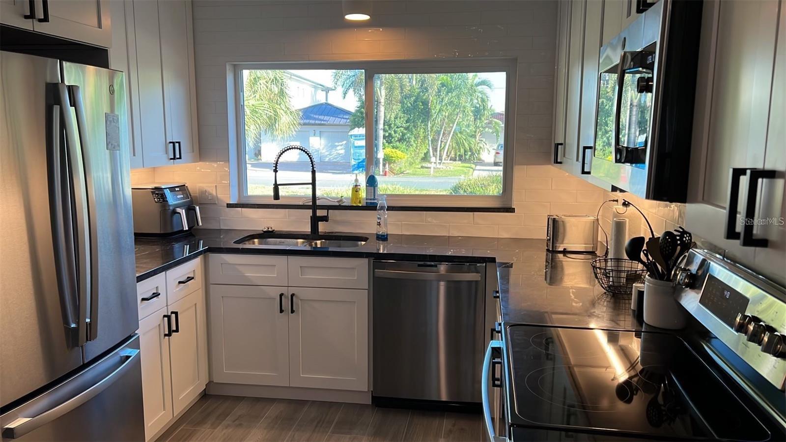 2460 E VINA DEL MAR BLVD, ST PETE BEACH, FL — photo 4