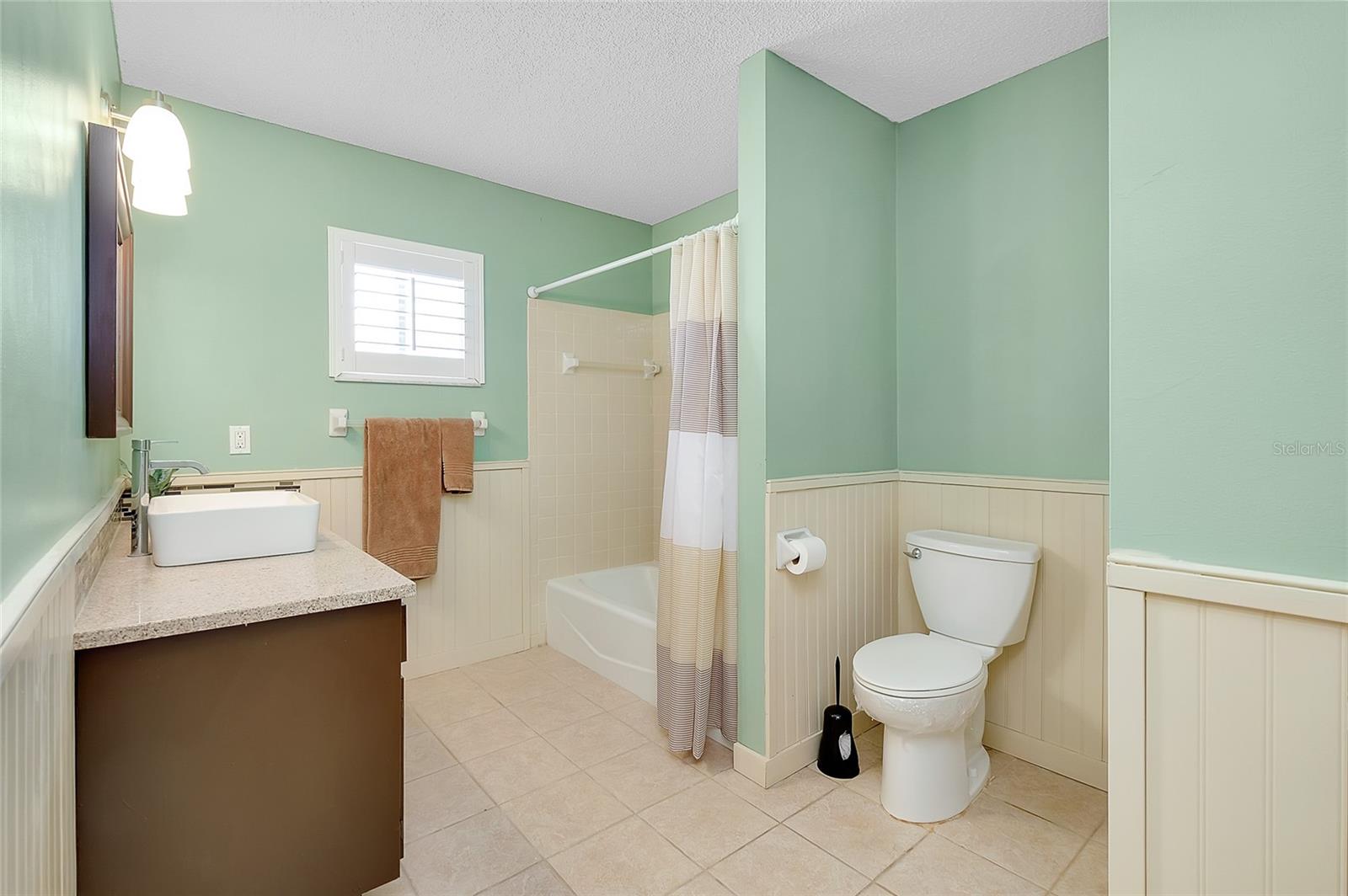 446 CIRCLEWOOD DR #L2, VENICE, FL — photo 36
