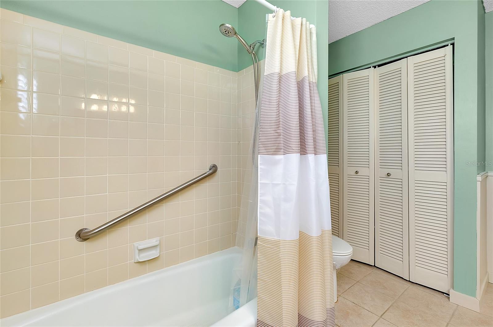 446 CIRCLEWOOD DR #L2, VENICE, FL — photo 37