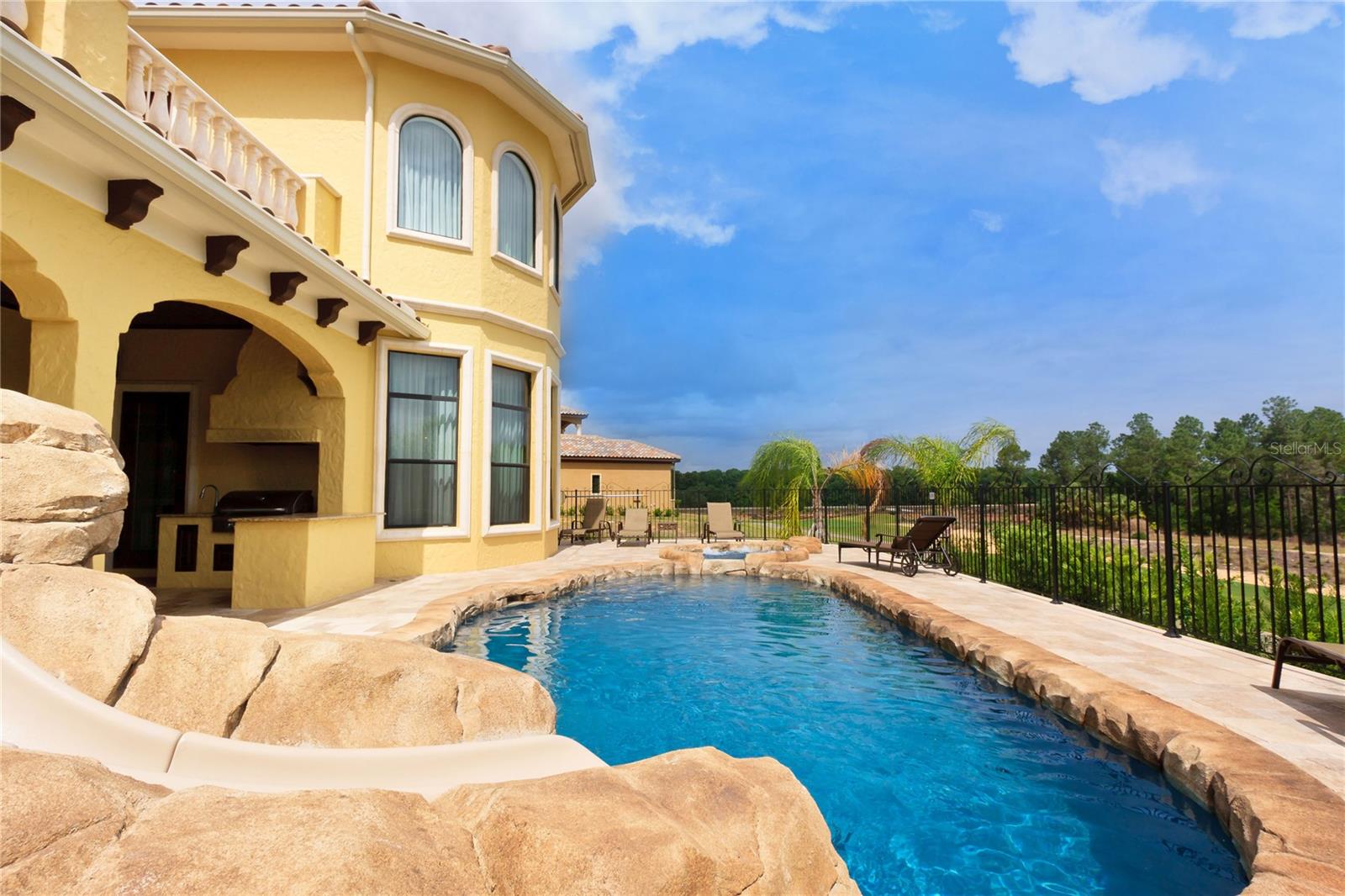 7825 PALMILLA CT, REUNION, FL — photo 10
