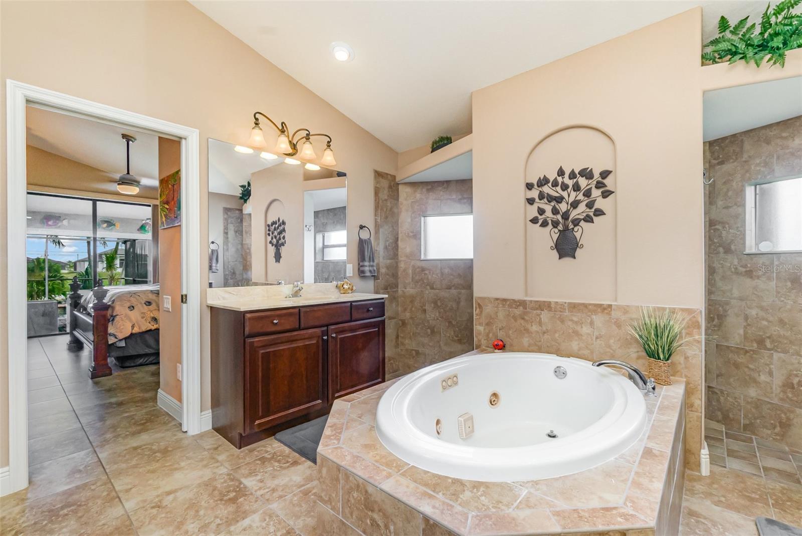2239 OLD BURNT STORE RD N, CAPE CORAL, FL — photo 17