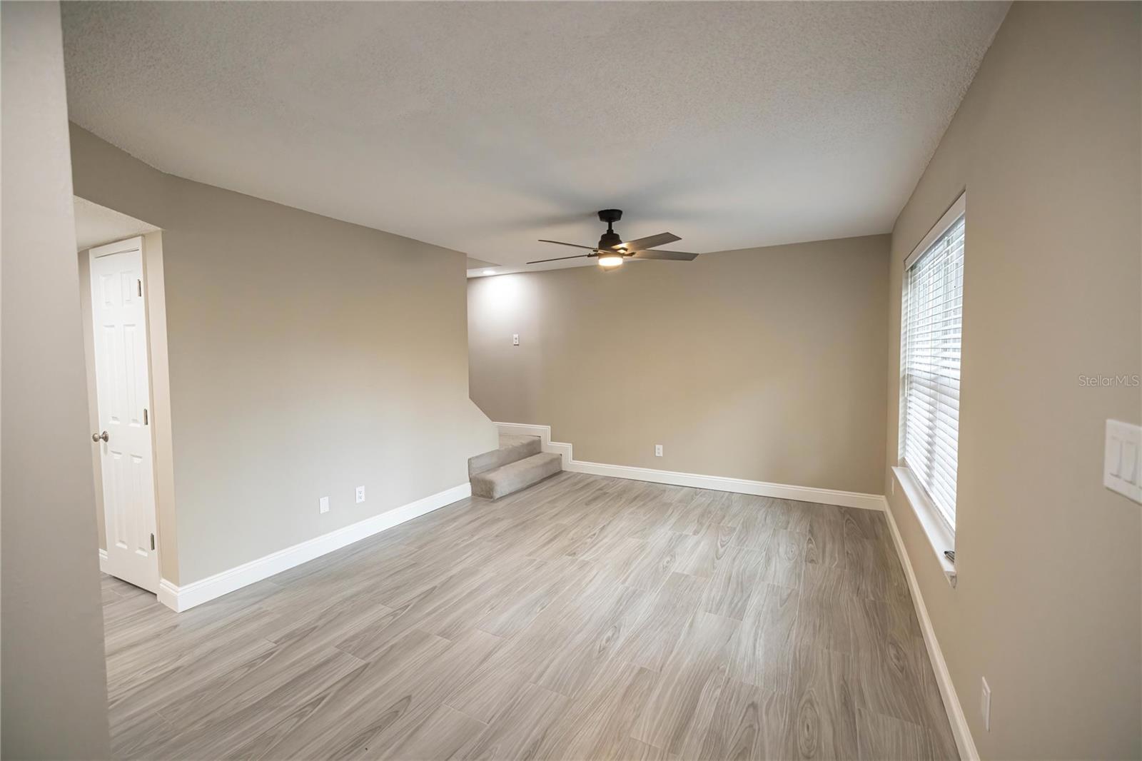 740 N FAIRFIELD DR, PENSACOLA, FL — photo 2