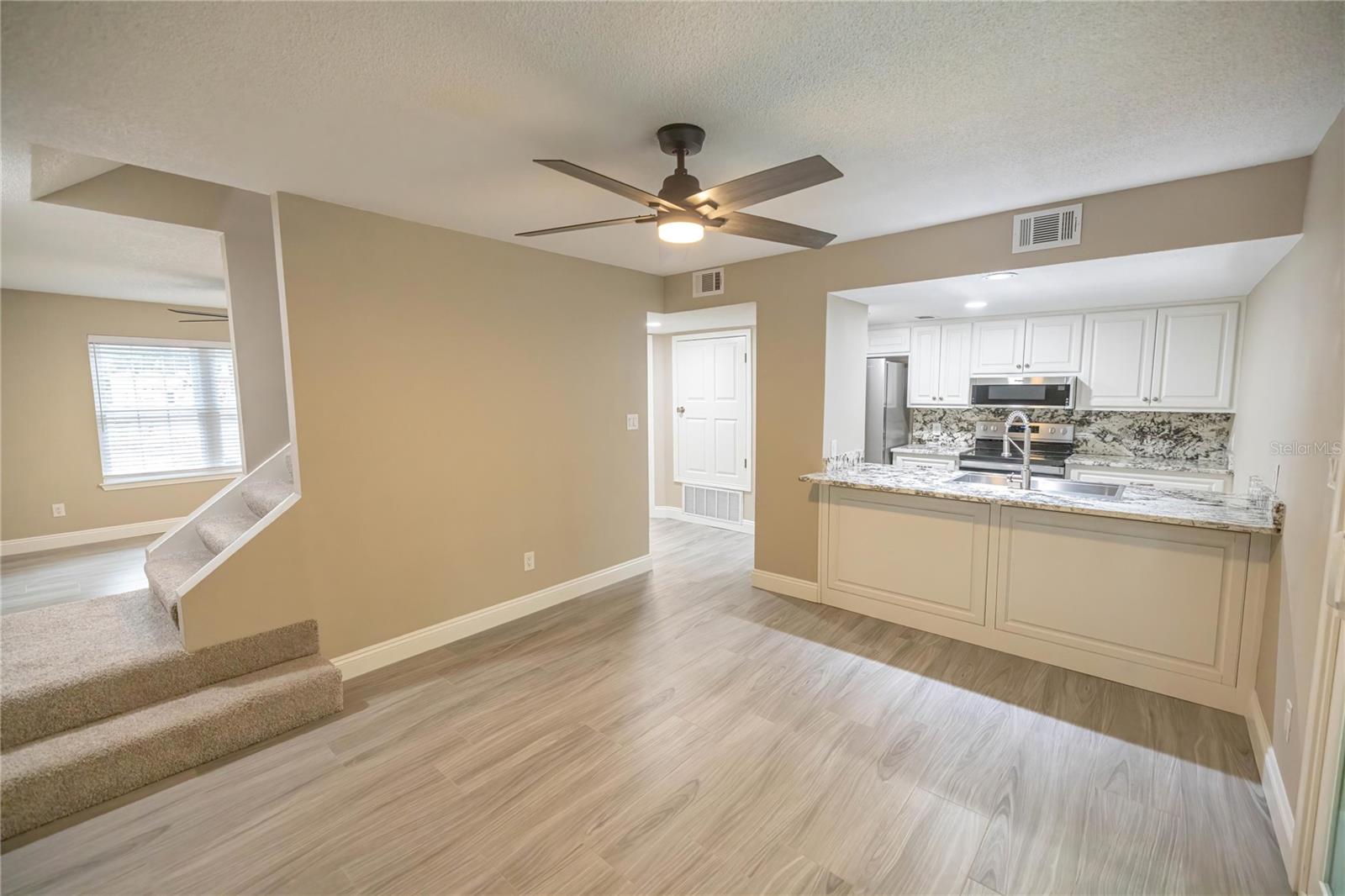 740 N FAIRFIELD DR, PENSACOLA, FL — photo 5