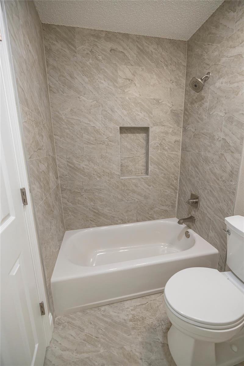 740 N FAIRFIELD DR, PENSACOLA, FL — photo 13
