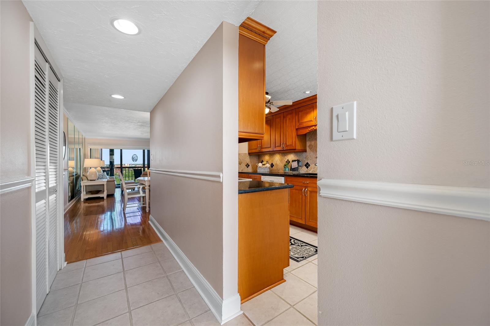 3400 COVE CAY DR #7C, CLEARWATER, FL — photo 4