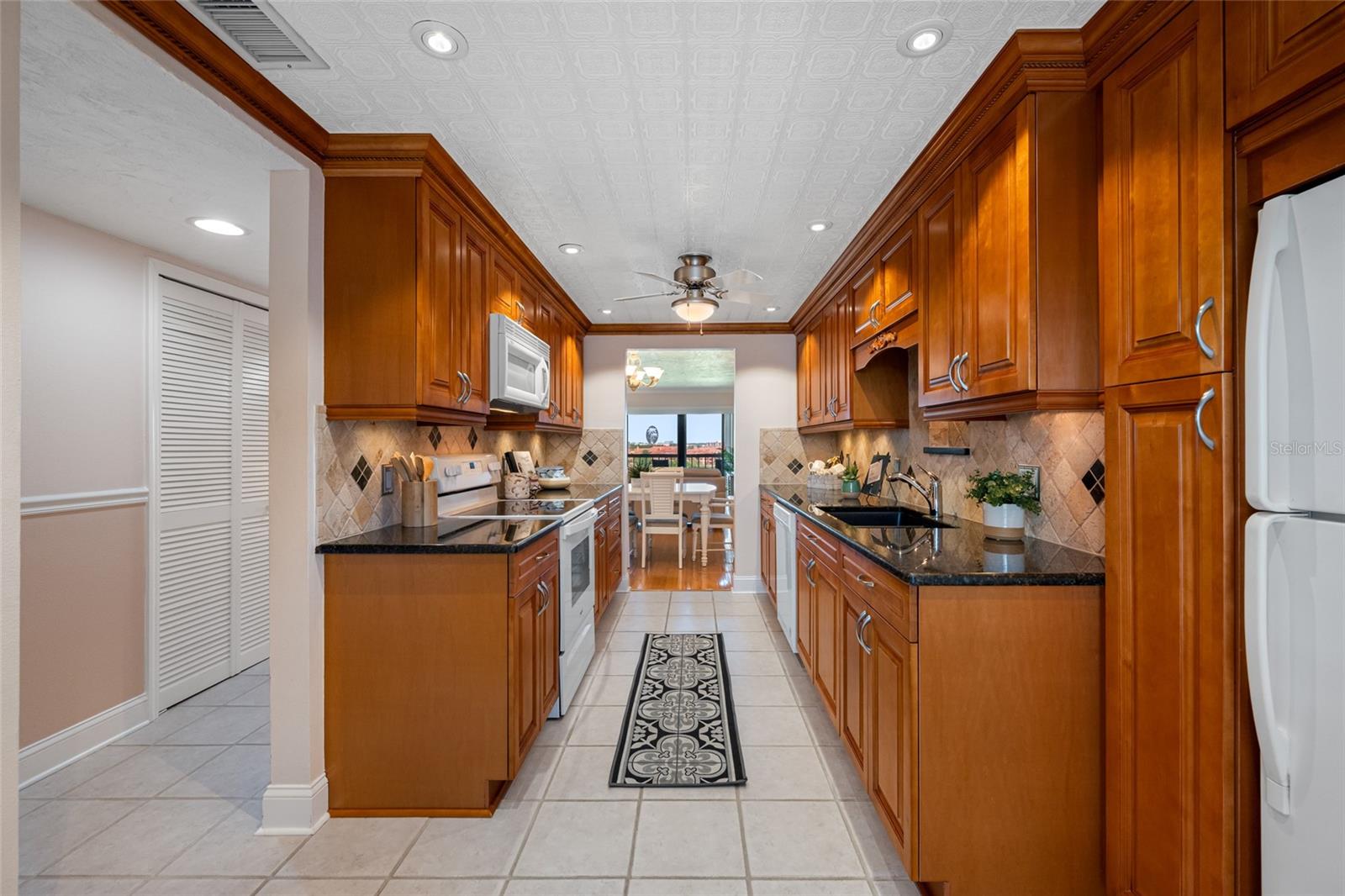3400 COVE CAY DR #7C, CLEARWATER, FL — photo 5