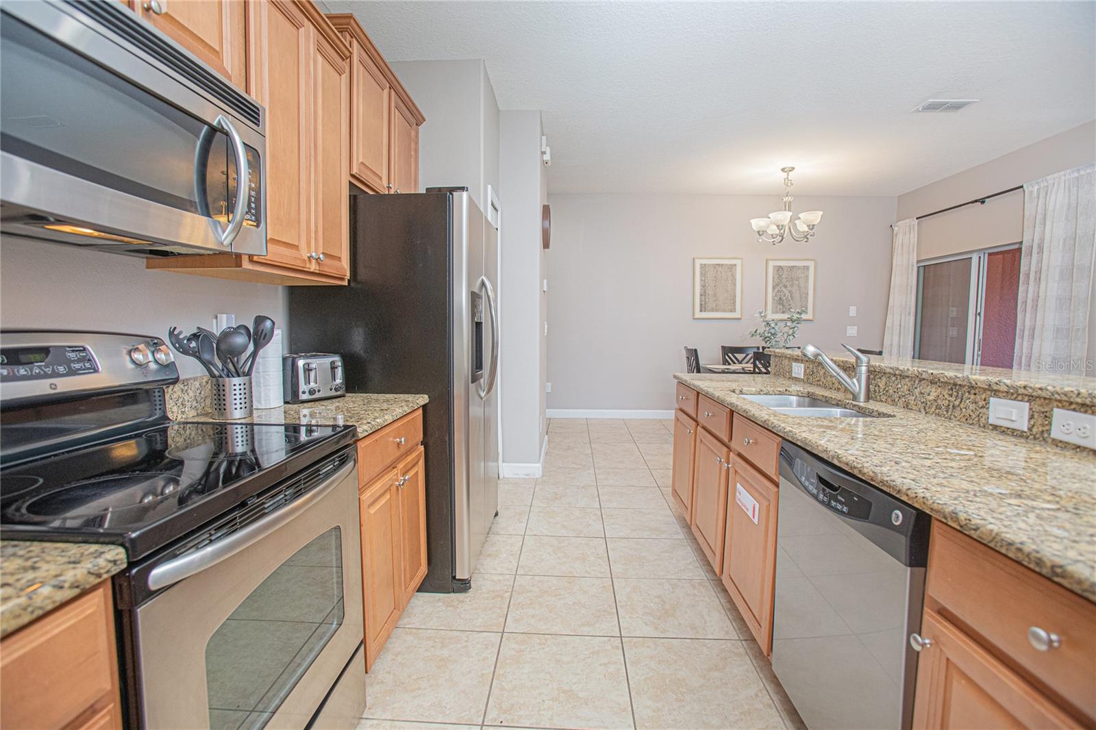 8957 CALIFORNIA PALM RD, KISSIMMEE, FL — photo 16