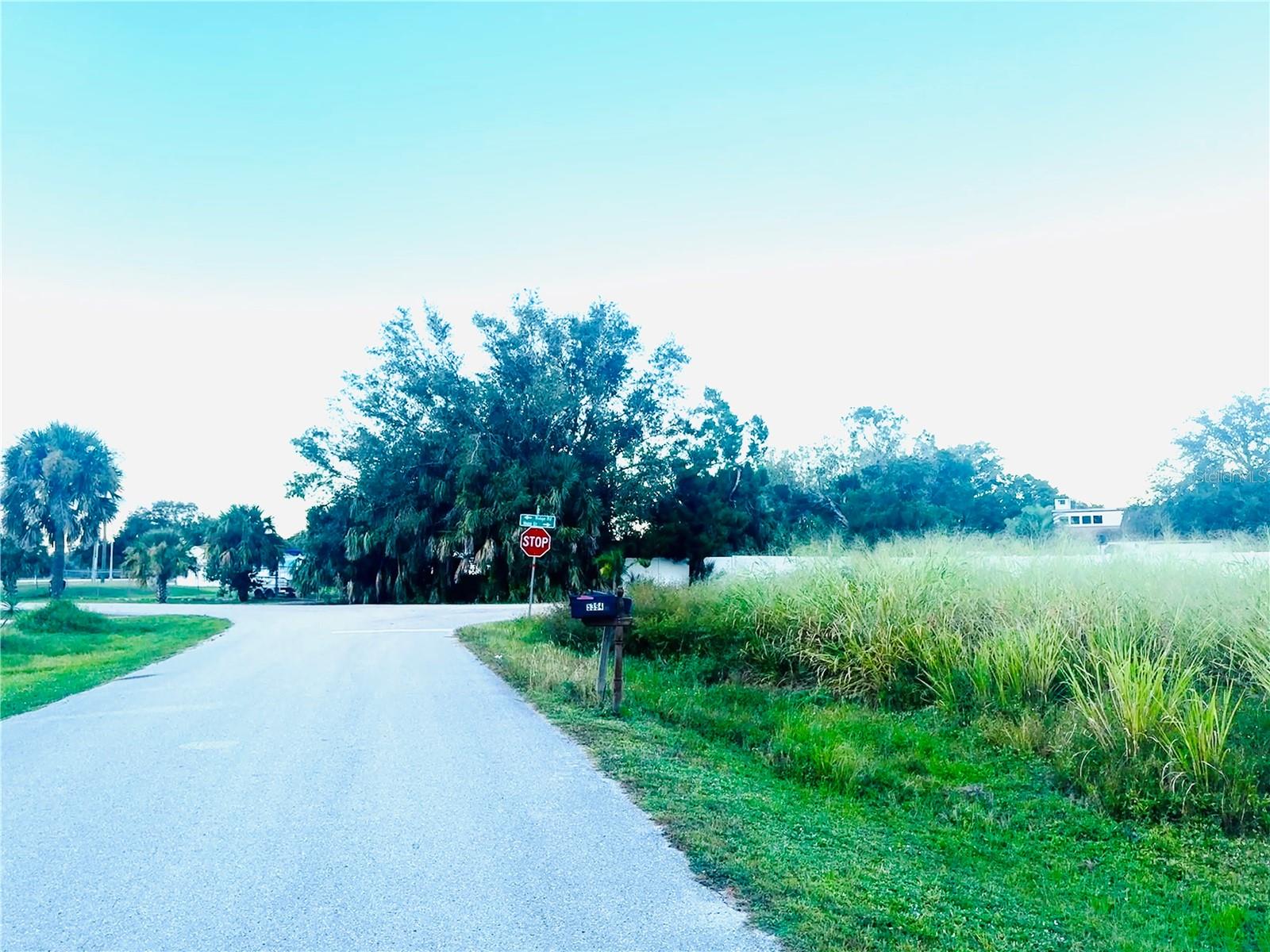 5384 N WILSON DR, PUNTA GORDA, FL — photo 11