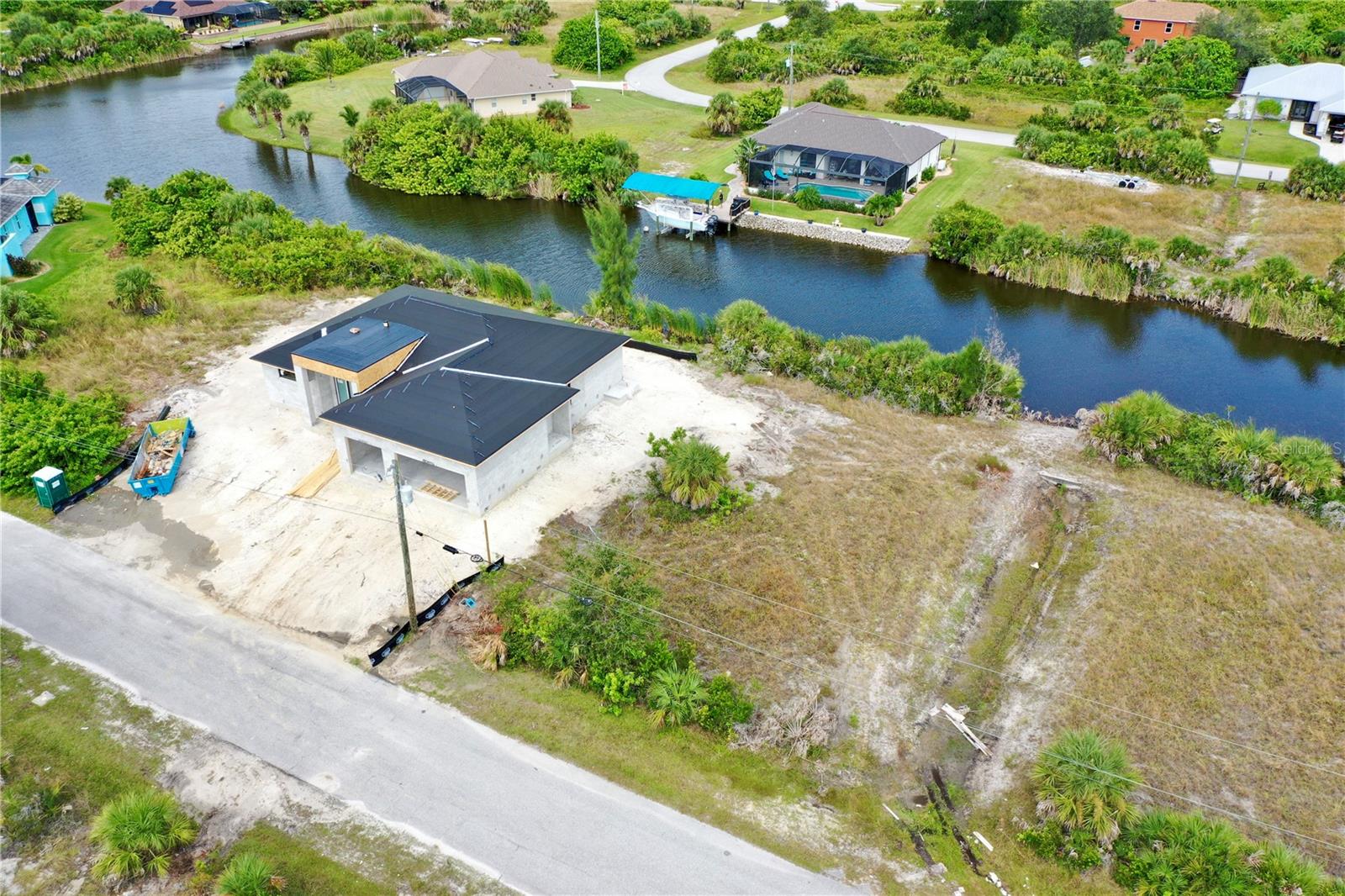 10868 MCALESTER CIR, PORT CHARLOTTE, FL — photo 9