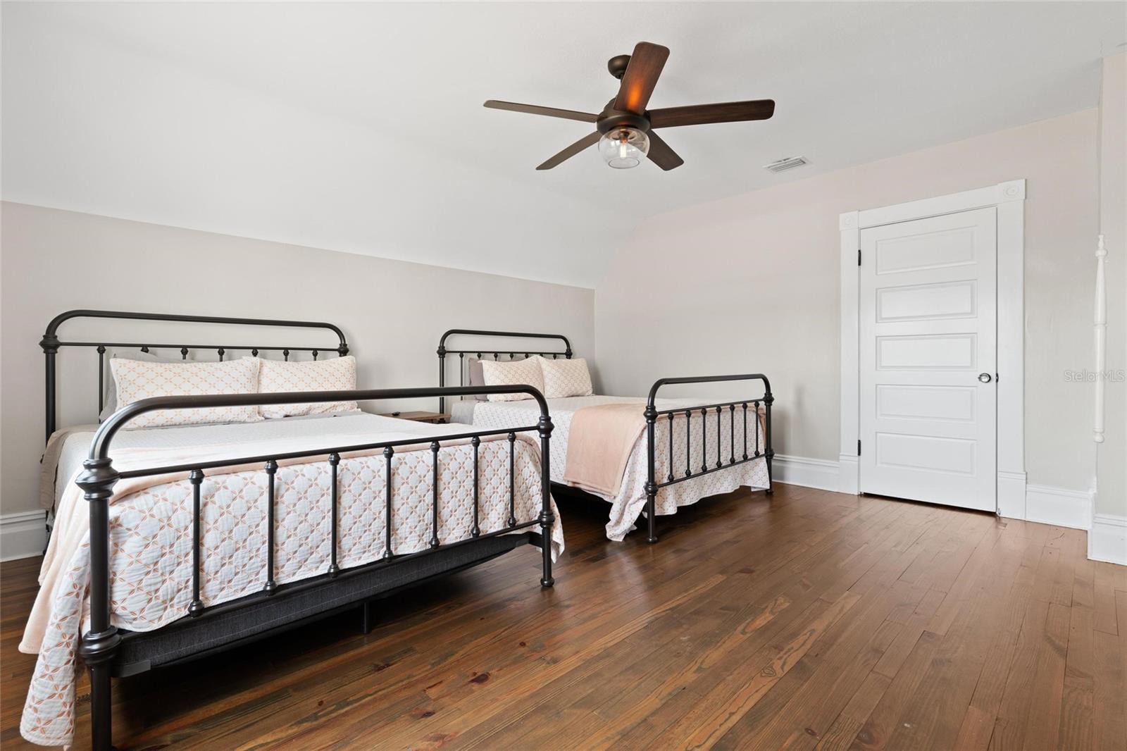 4 W ORANGE ST, TARPON SPRINGS, FL — photo 48