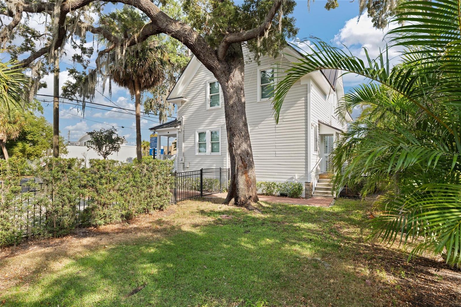 4 W ORANGE ST, TARPON SPRINGS, FL — photo 67