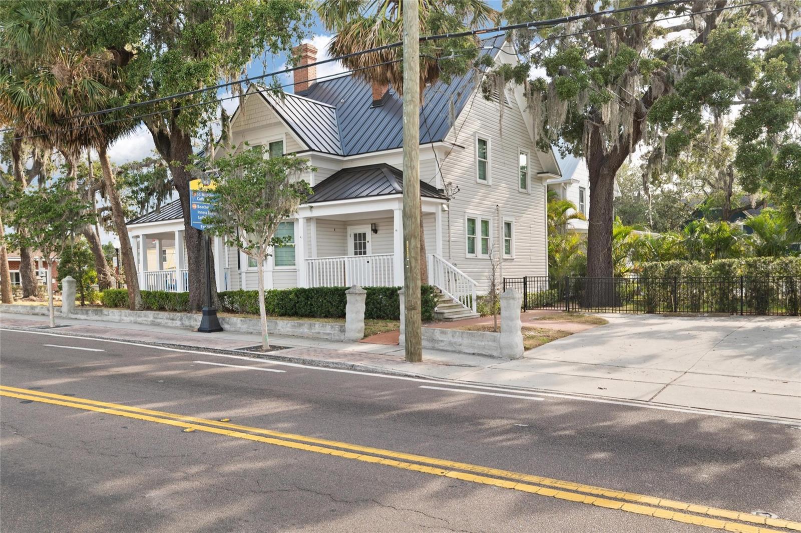 4 W ORANGE ST, TARPON SPRINGS, FL — photo 74