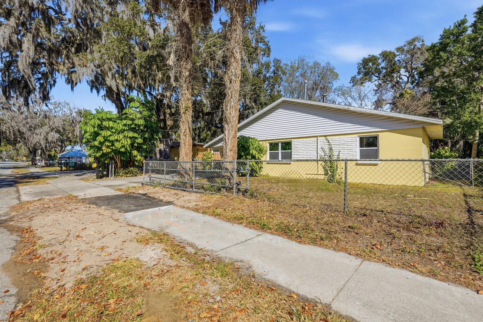 437 LOCKHART ST, DAYTONA BEACH, FL — photo 32