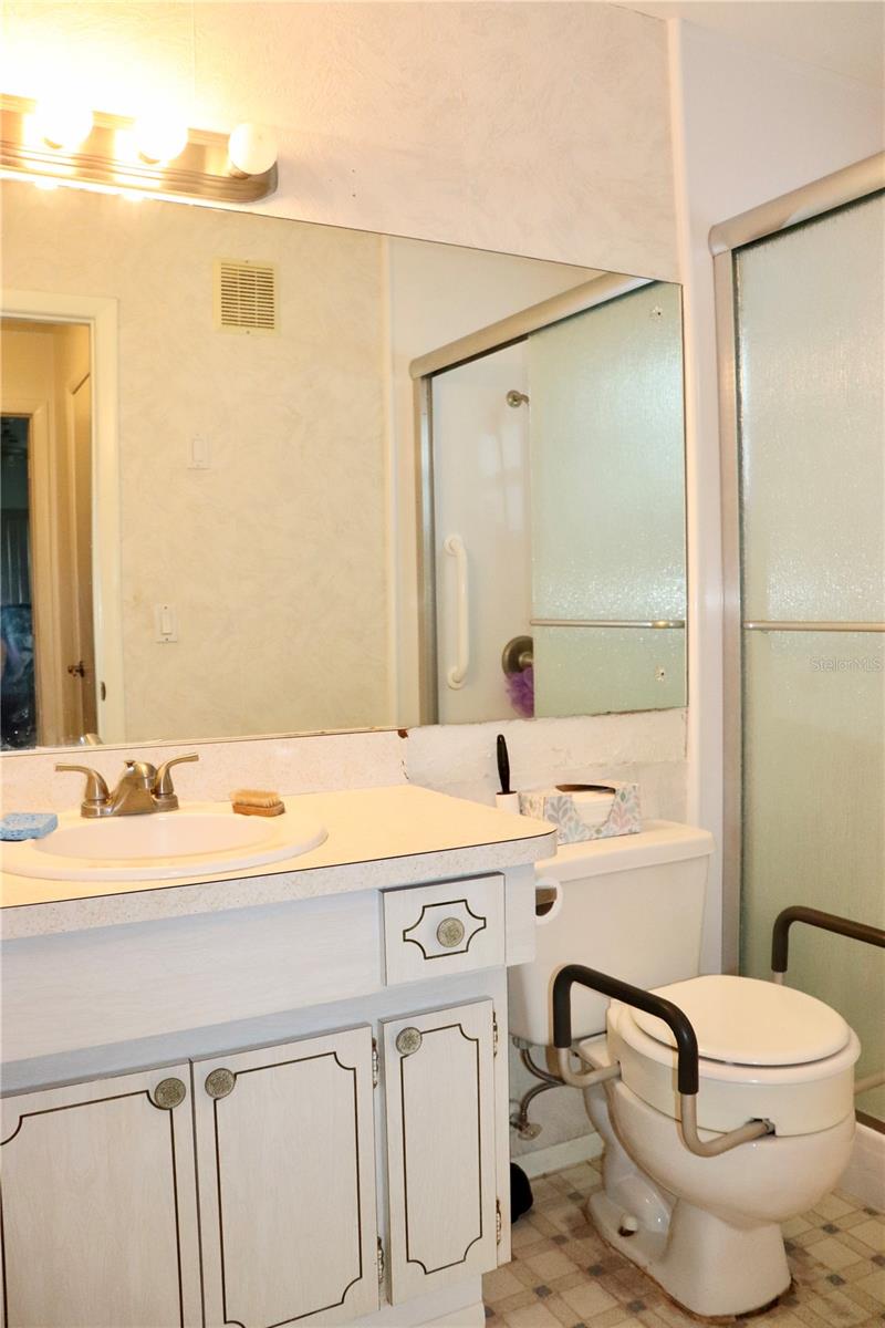 6990 VERSAILLES N #6990, PINELLAS PARK, FL — photo 10