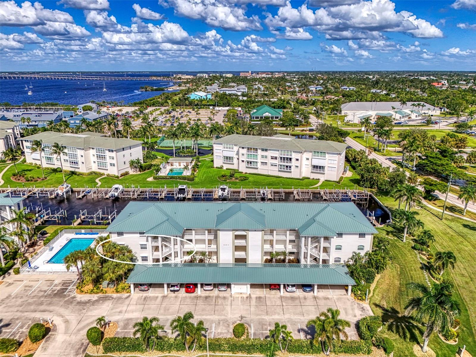 130 BREAKERS CT #221, PUNTA GORDA, FL