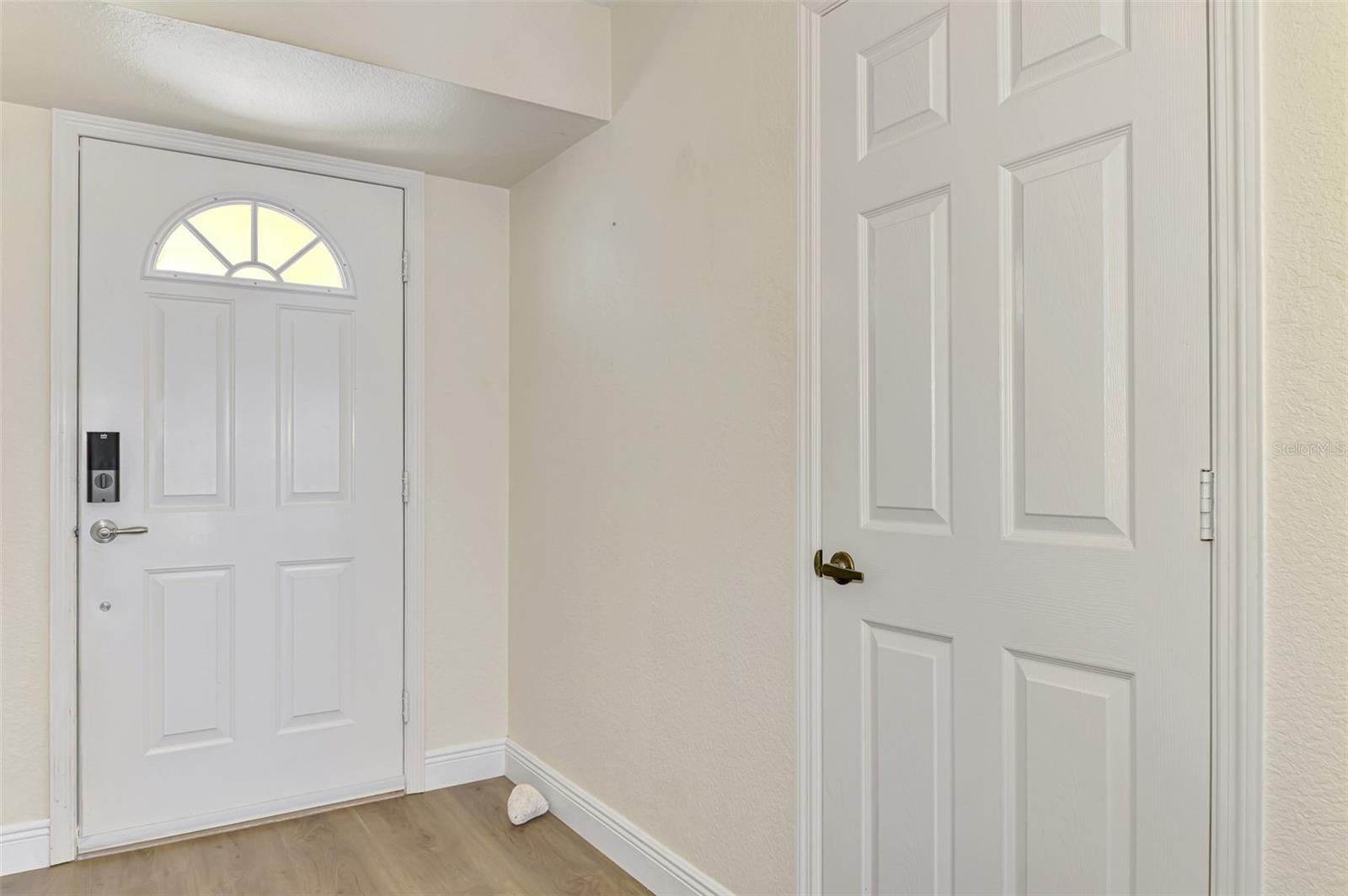130 BREAKERS CT #221, PUNTA GORDA, FL — photo 7