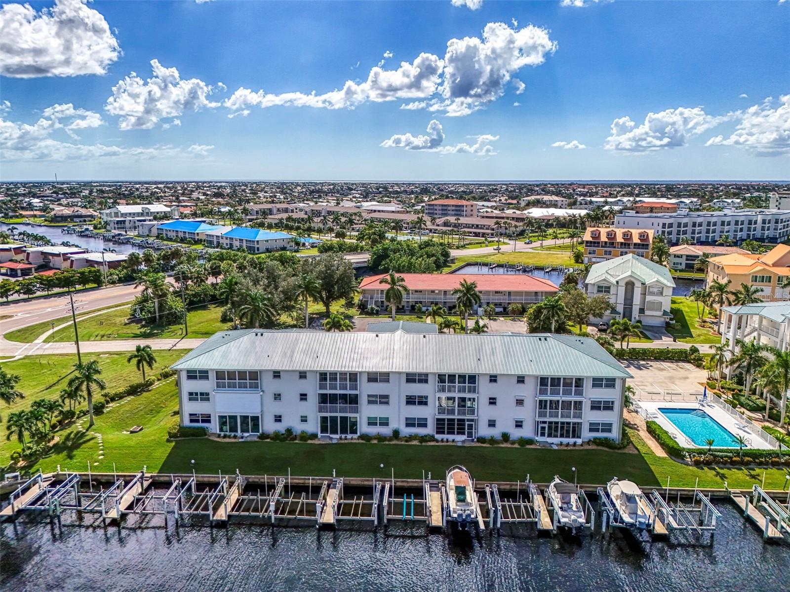 130 BREAKERS CT #221, PUNTA GORDA, FL — photo 53