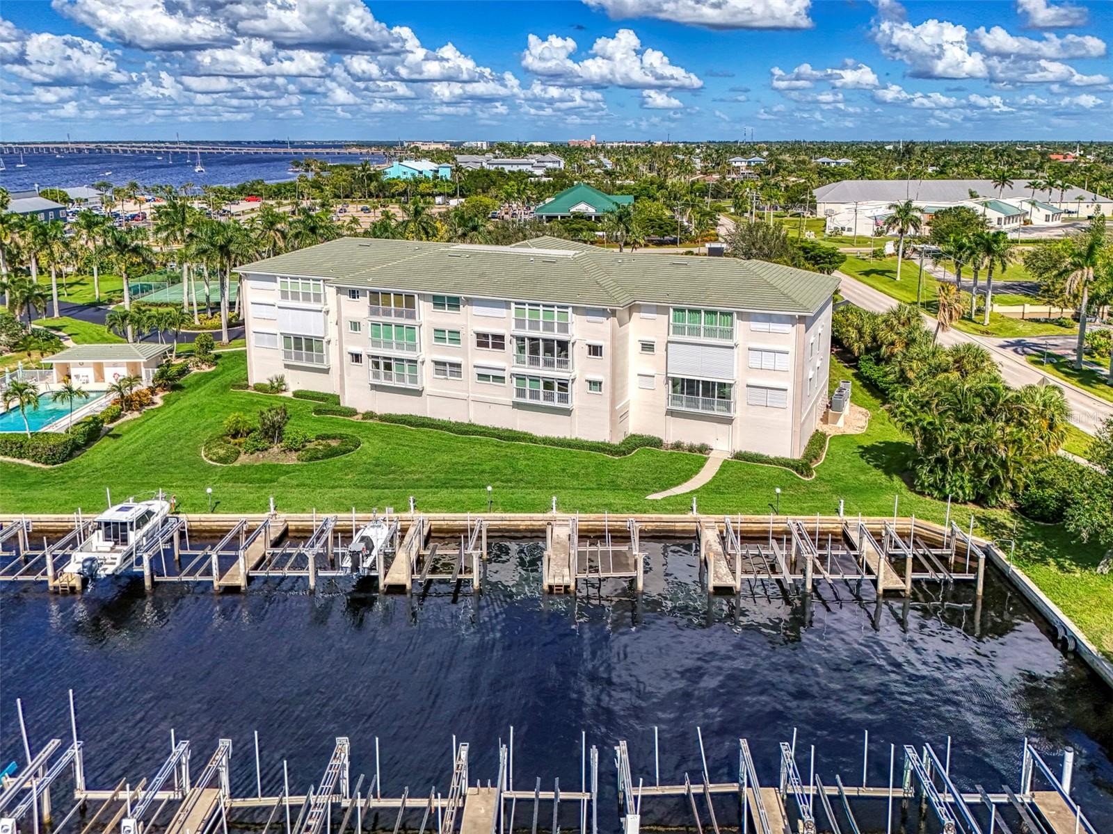 130 BREAKERS CT #221, PUNTA GORDA, FL — photo 55