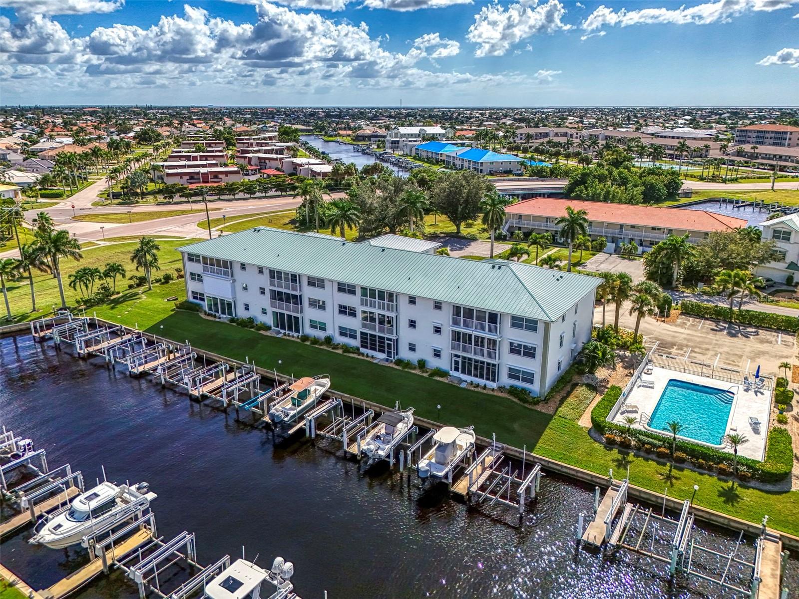 130 BREAKERS CT #221, PUNTA GORDA, FL — photo 57