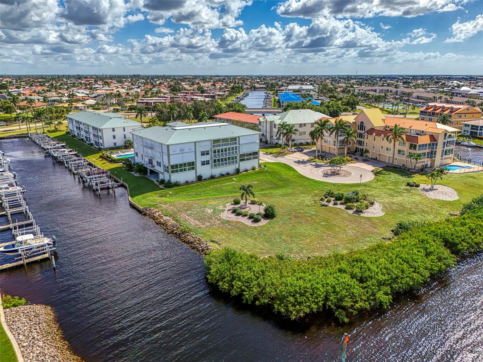 130 BREAKERS CT #221, PUNTA GORDA, FL — photo 60