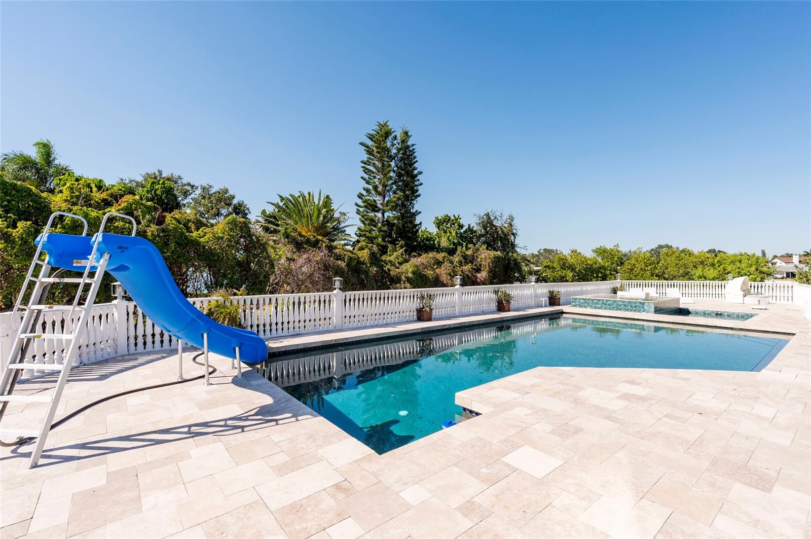 2268 KINGS POINT DR, LARGO, FL — photo 65