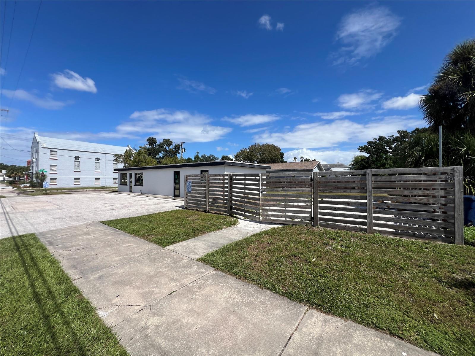 1713 N ALBANY AVE, TAMPA, FL — photo 5