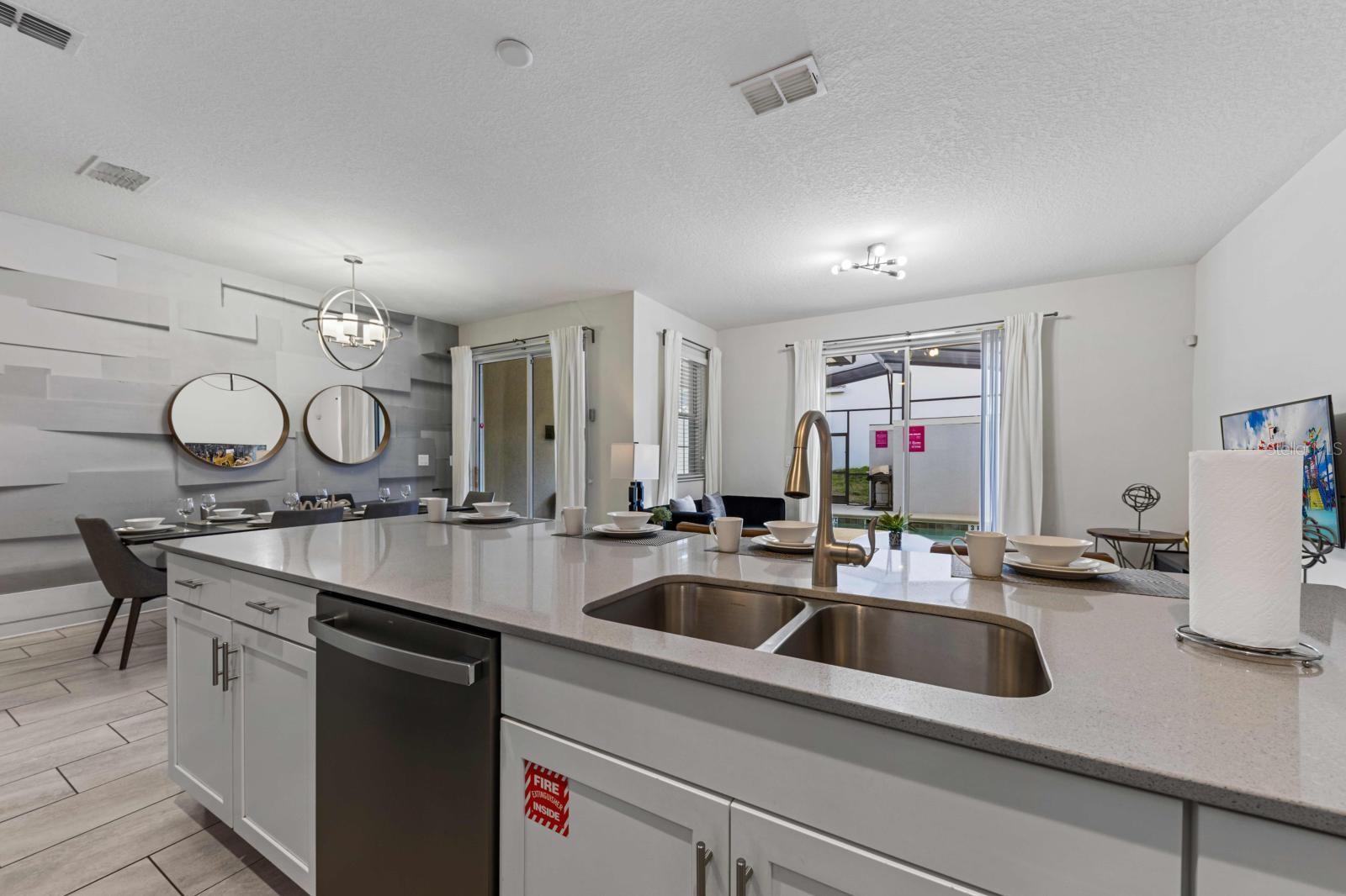 8990 STINGER DR, CHAMPIONS GATE, FL — photo 7