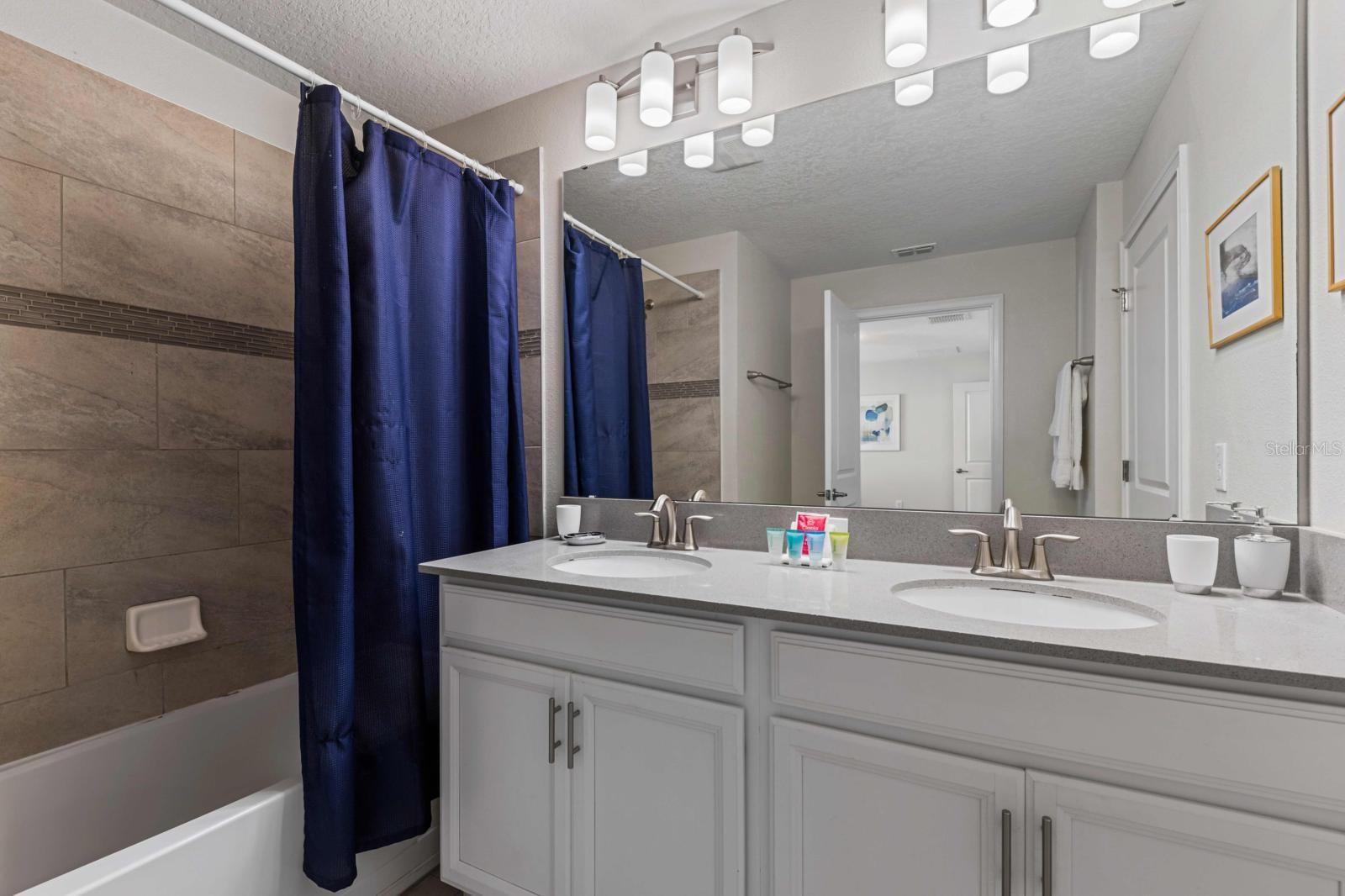 8990 STINGER DR, CHAMPIONS GATE, FL — photo 12