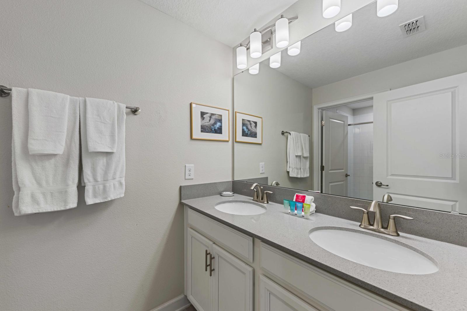 8990 STINGER DR, CHAMPIONS GATE, FL — photo 17
