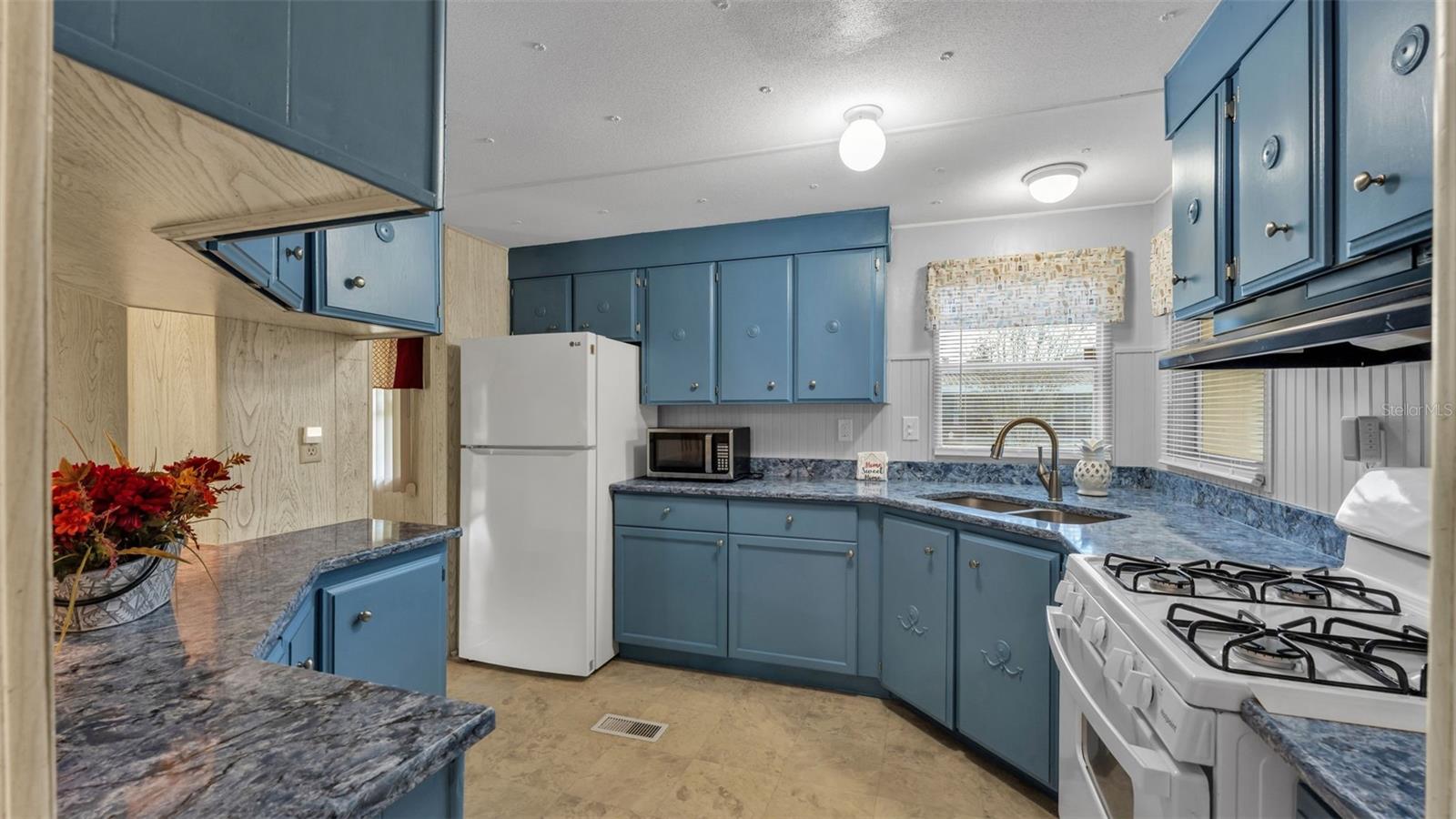 203 JANET LN, LAKELAND, FL — photo 12