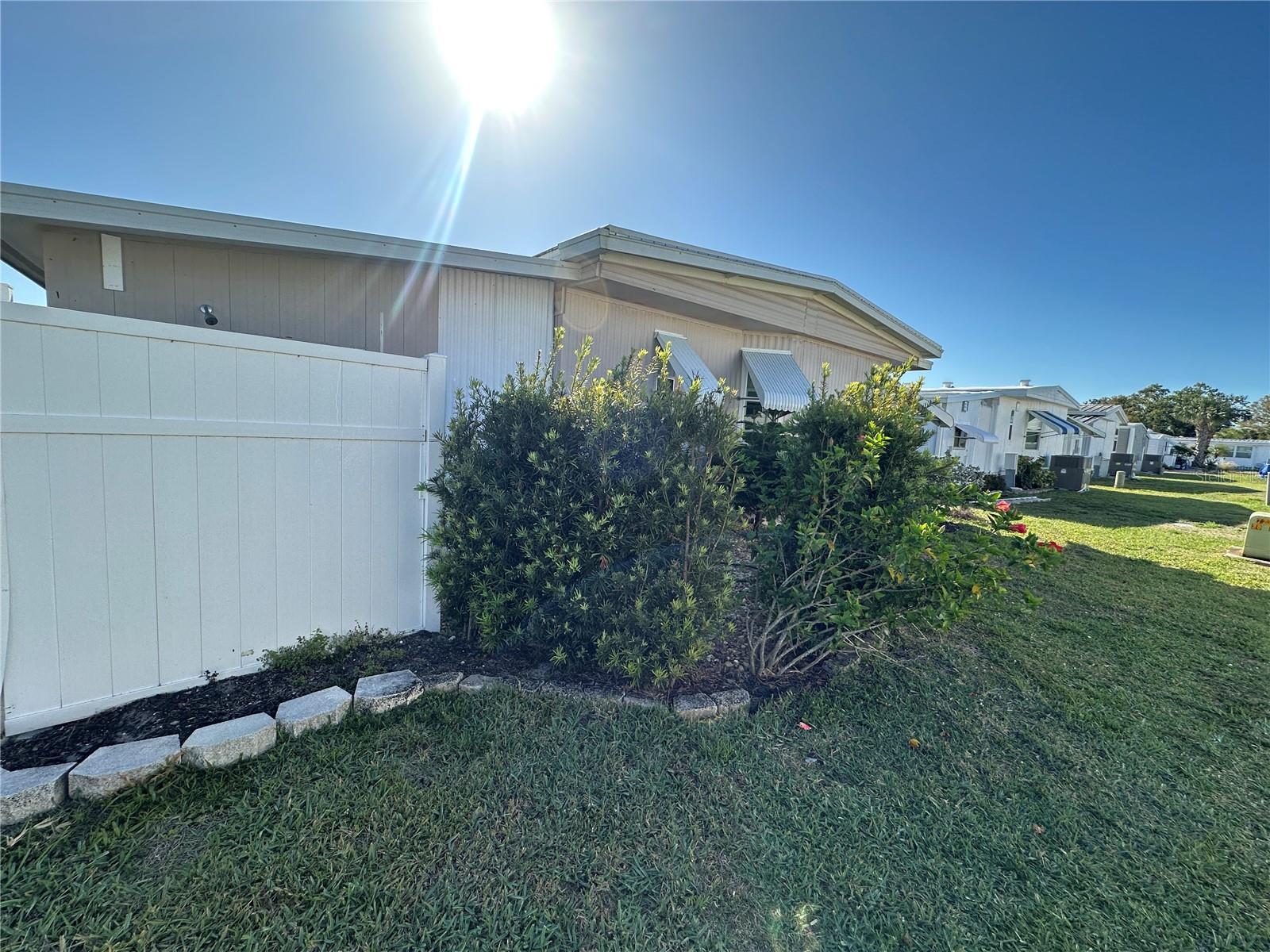 5800 FORSYTHIA RD, VENICE, FL — photo 16
