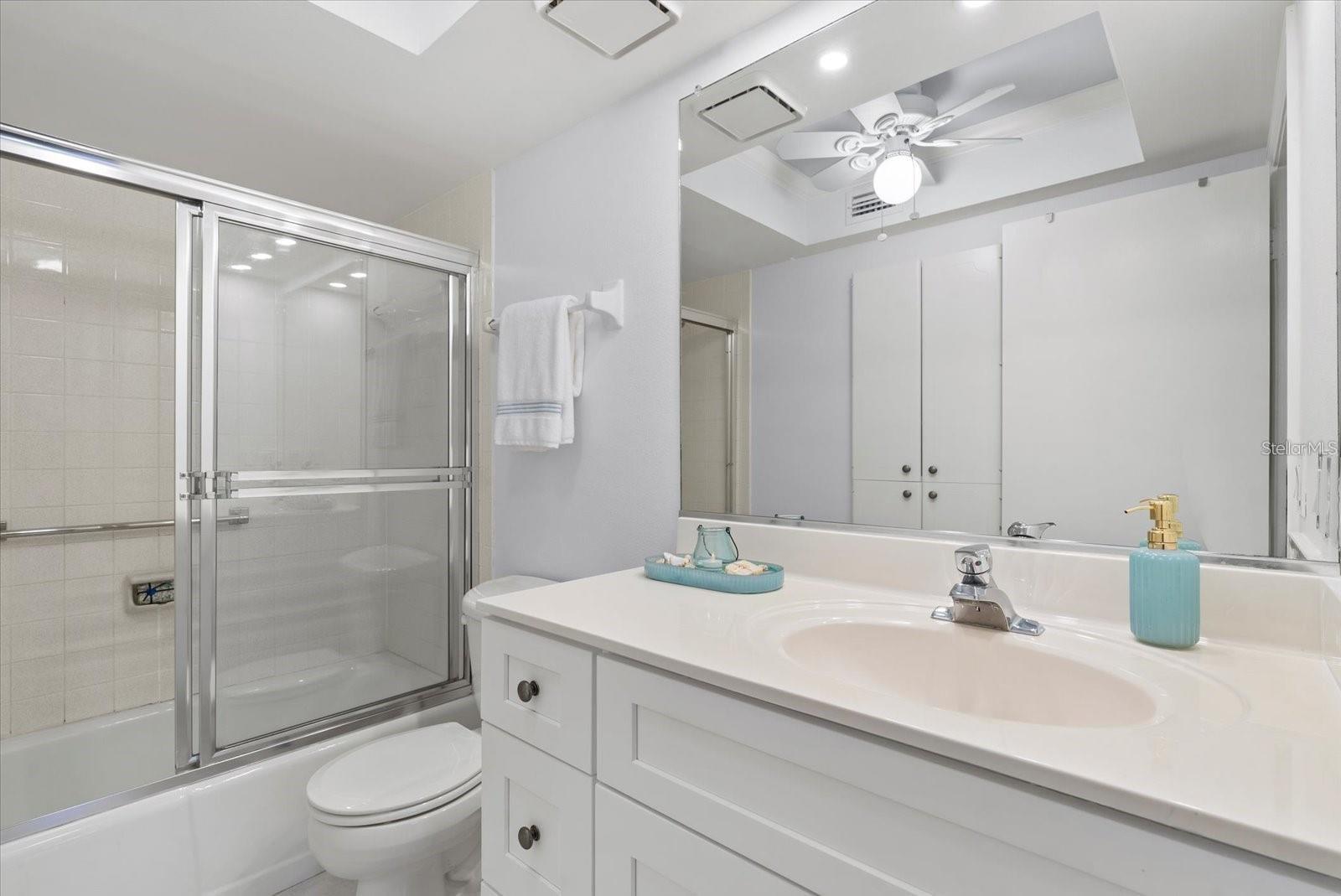 255 THE ESPLANADE N #106, VENICE, FL — photo 21