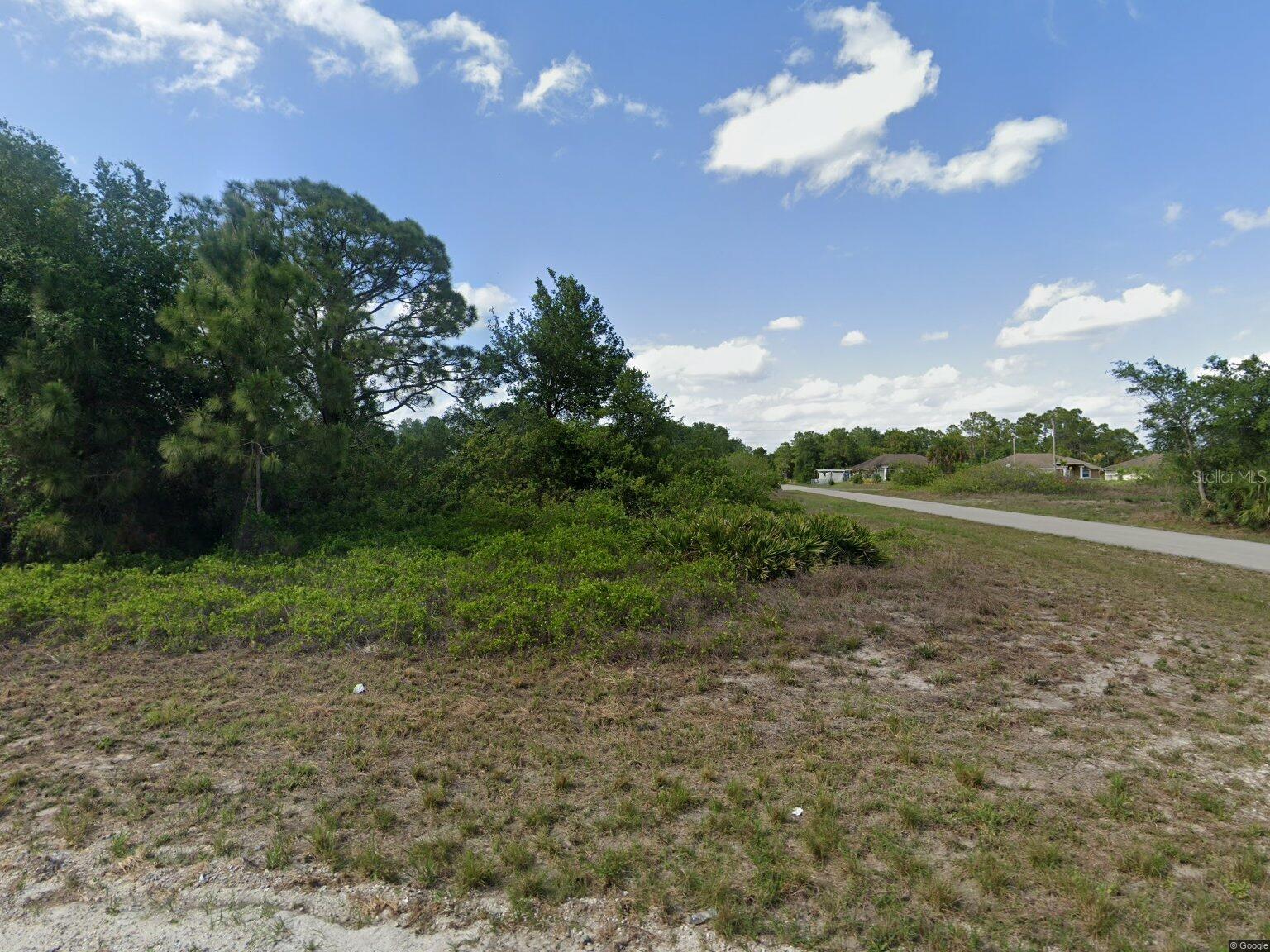 1017 PILGRIM ST E, LEHIGH ACRES, FL