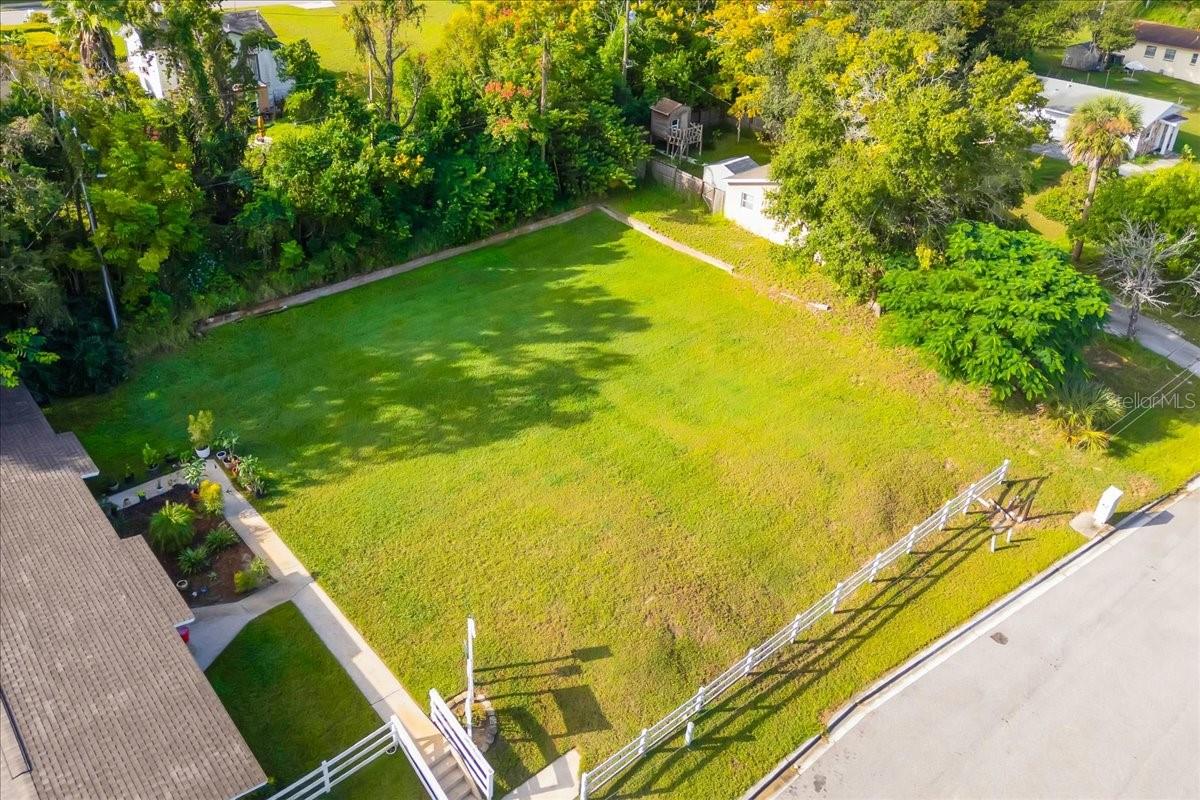 747 ROANE RD, CLERMONT, FL