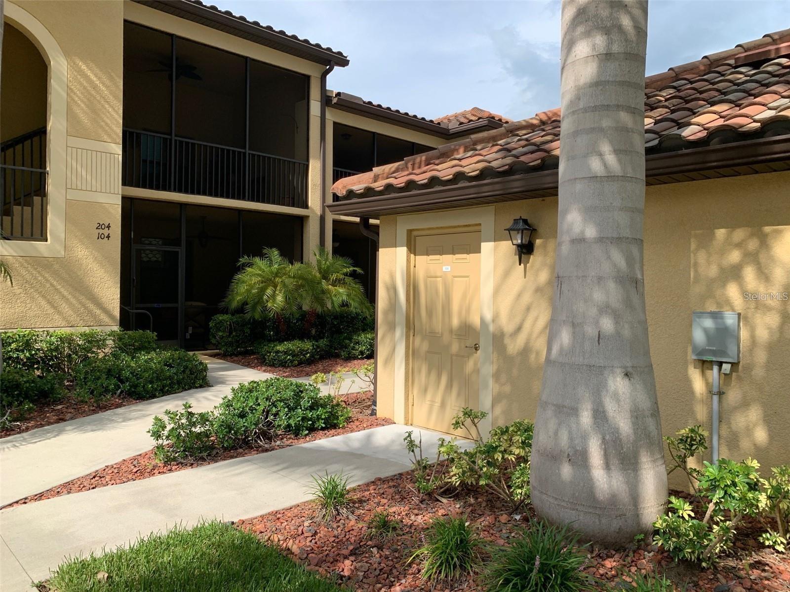6611 GRAND ESTUARY TRL #204, BRADENTON, FL