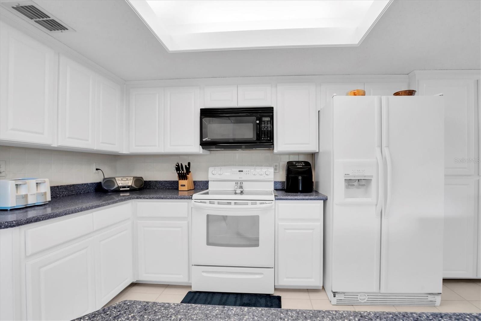 534 WALDEN CT, DUNEDIN, FL — photo 10