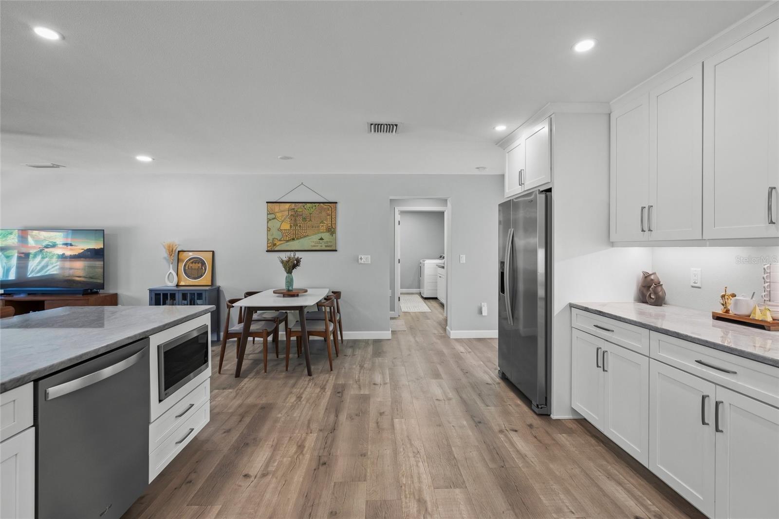 744 GUILD DR, VENICE, FL — photo 14