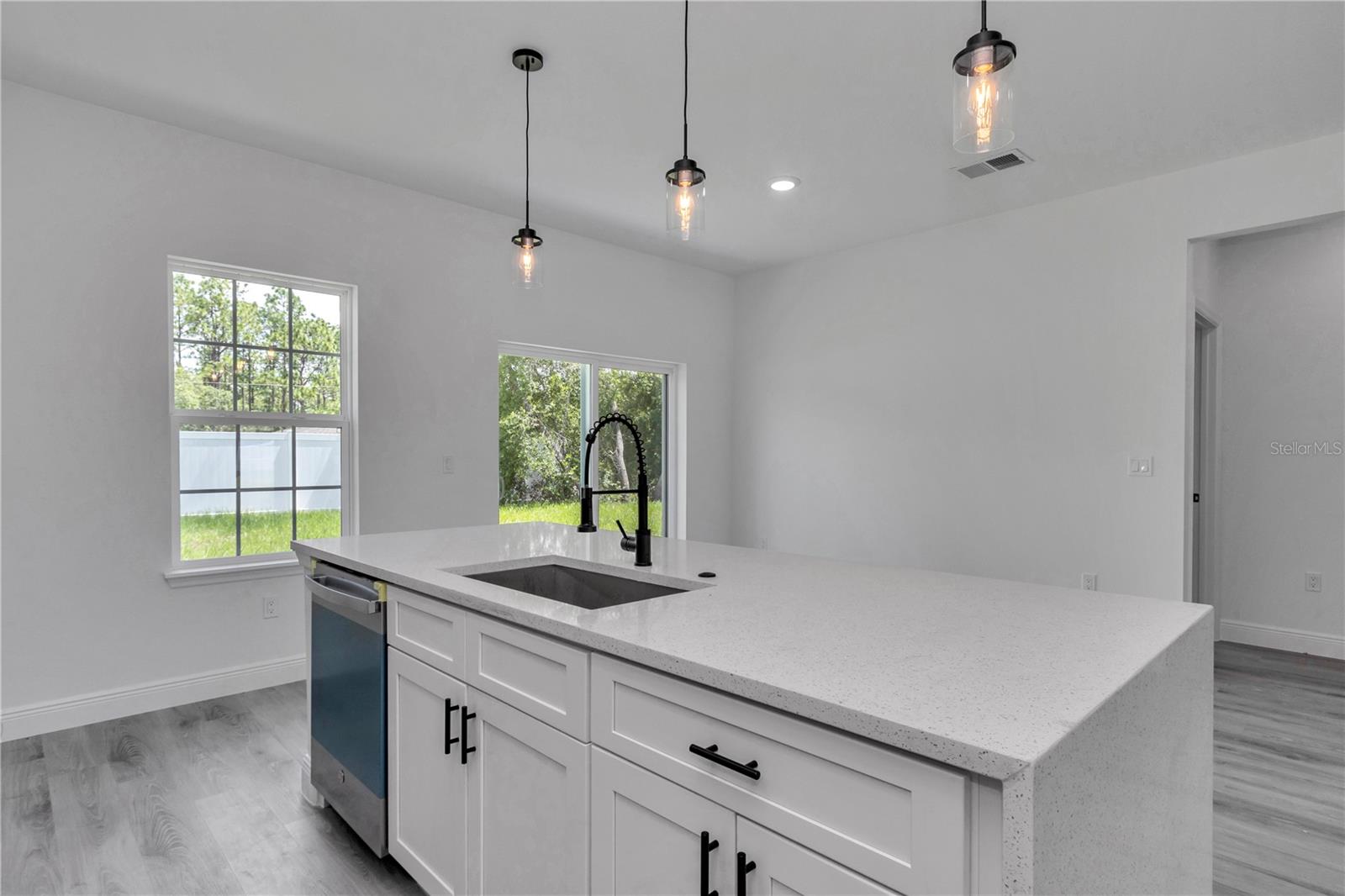 2433 W ANDROMEDAE DR, CITRUS SPRINGS, FL — photo 21