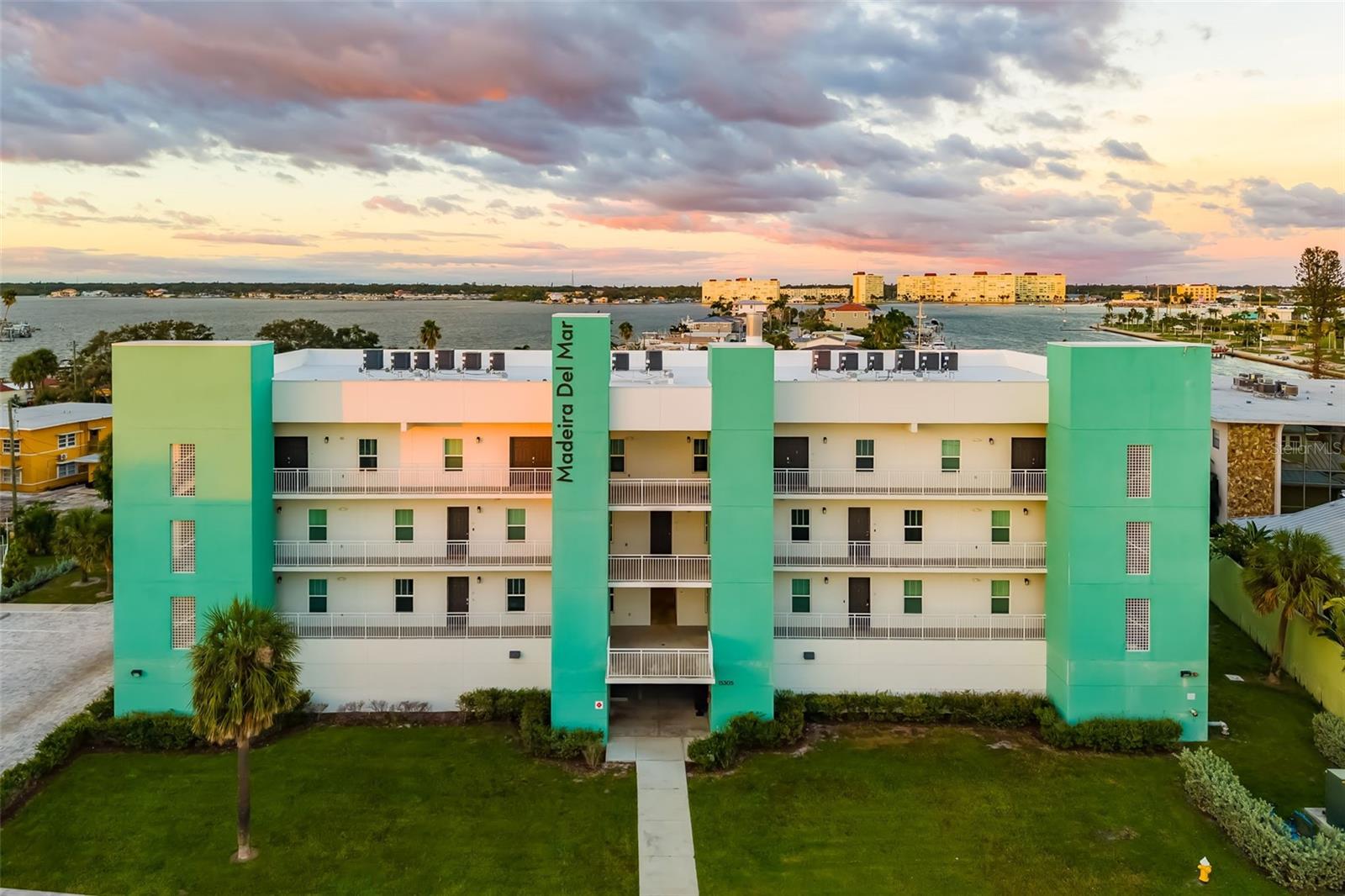 15305 1ST ST E #201, MADEIRA BEACH, FL
