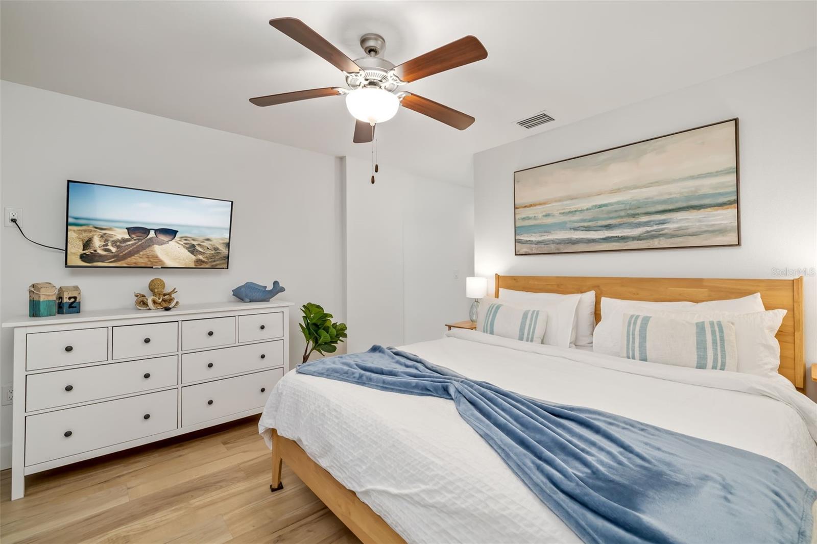 15305 1ST ST E #201, MADEIRA BEACH, FL — photo 24
